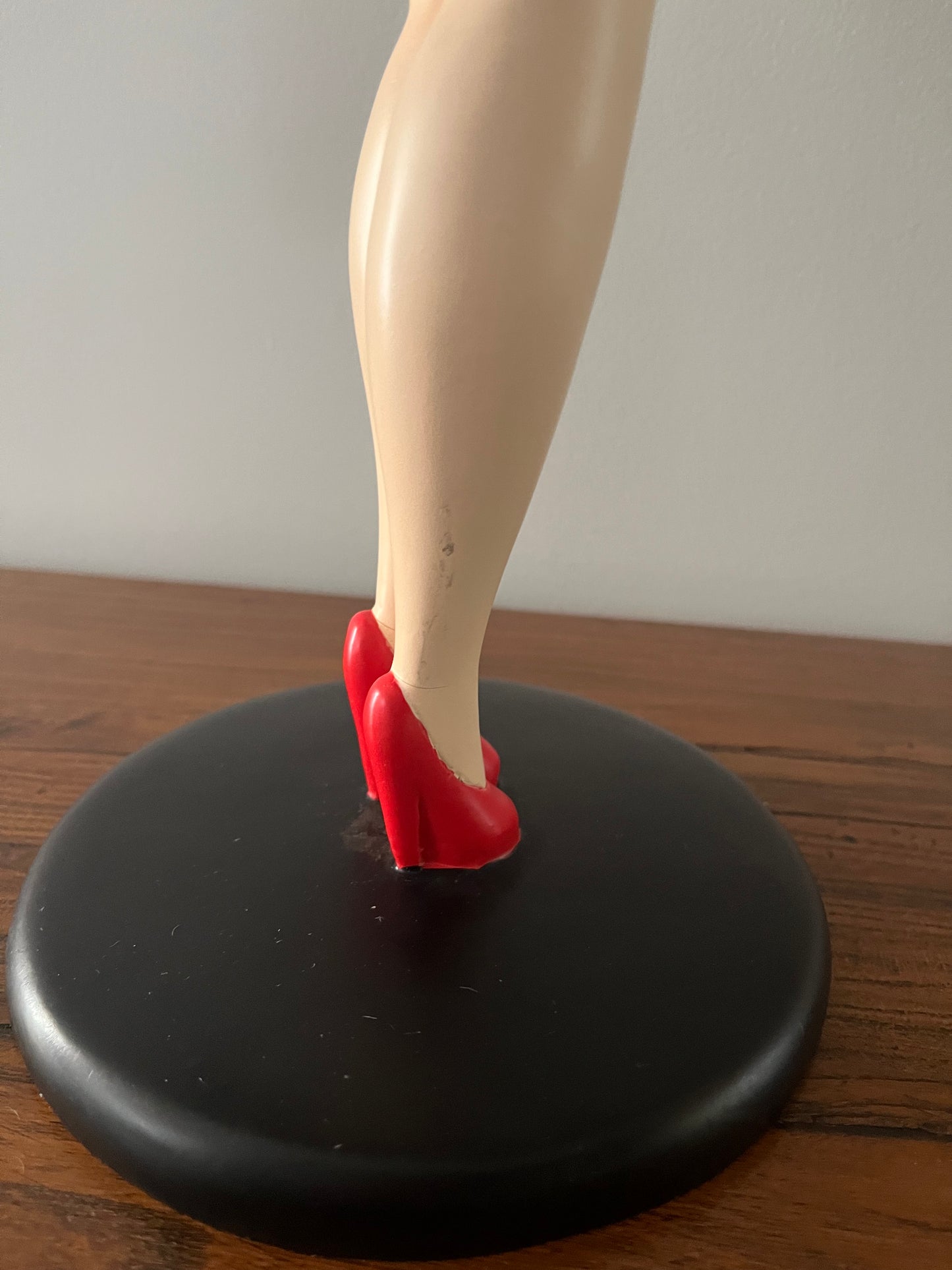 Stunning Vintage Betty Boop Statue