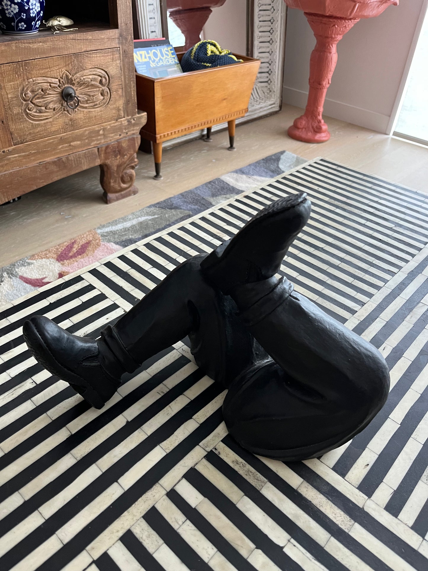 Funky Legs Decor