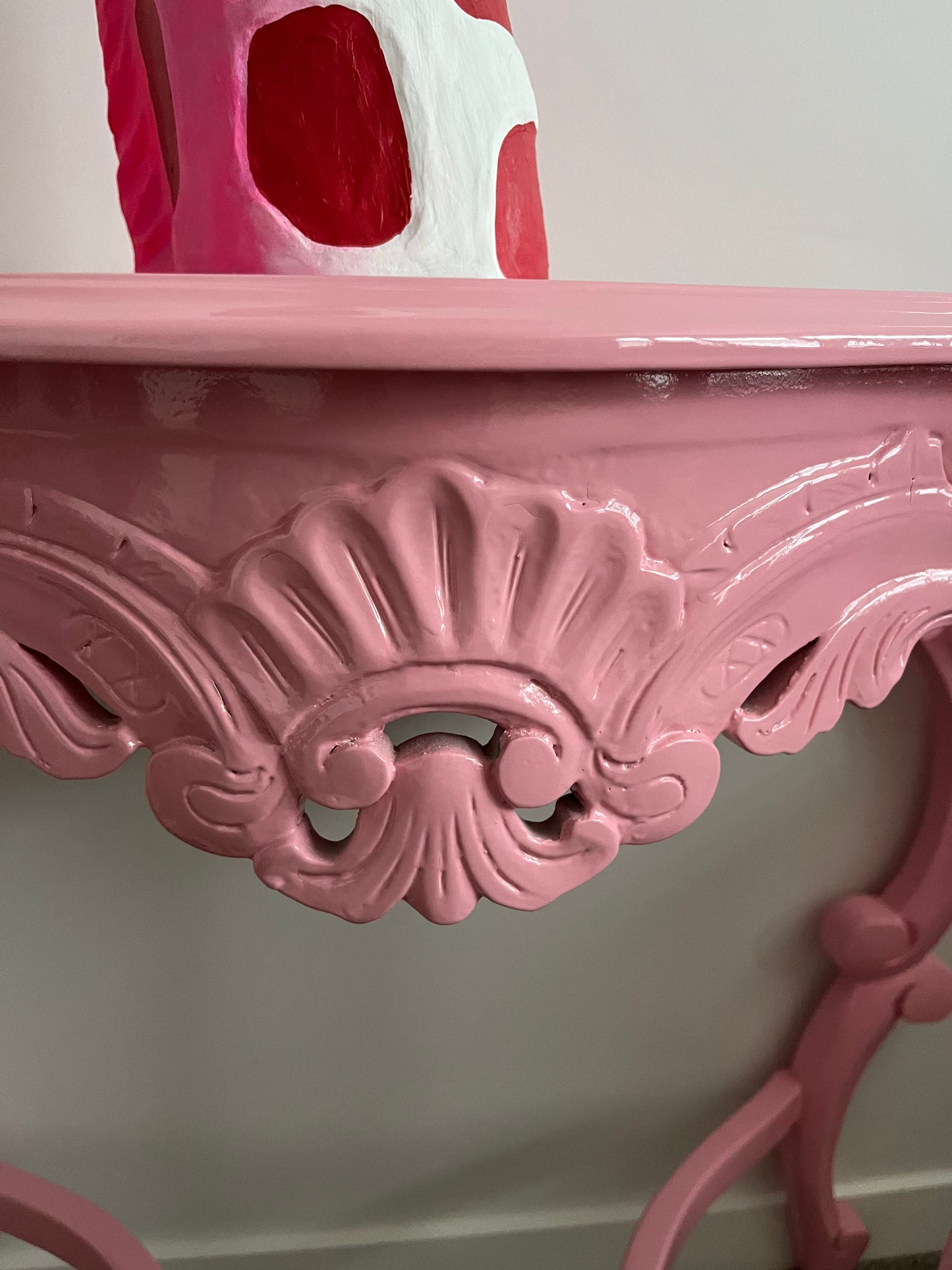 Gorgeous Pink Glossy Table