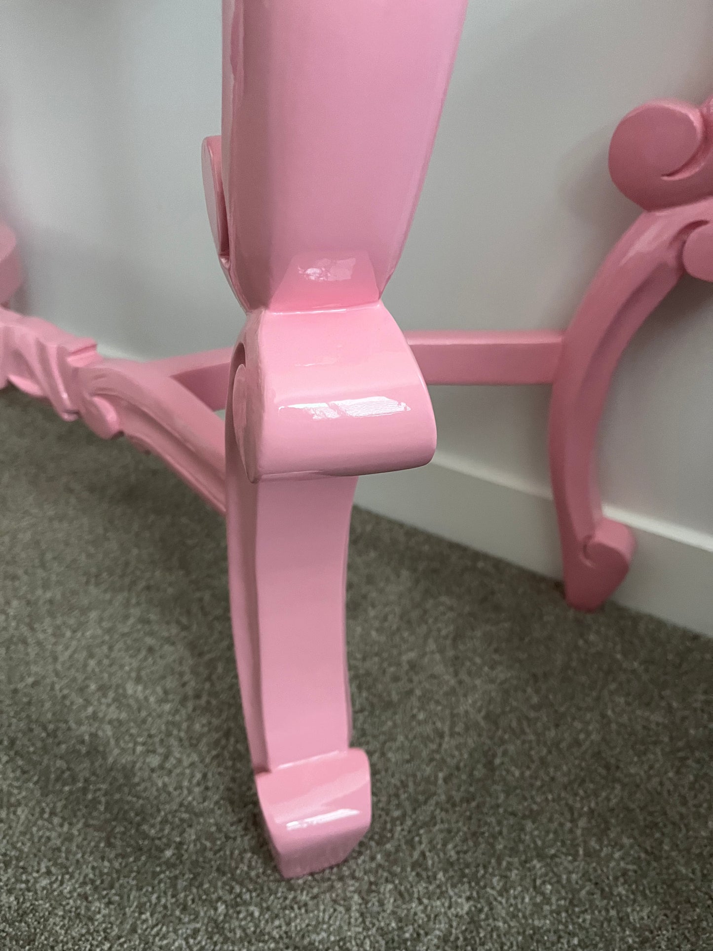 Gorgeous Pink Glossy Table
