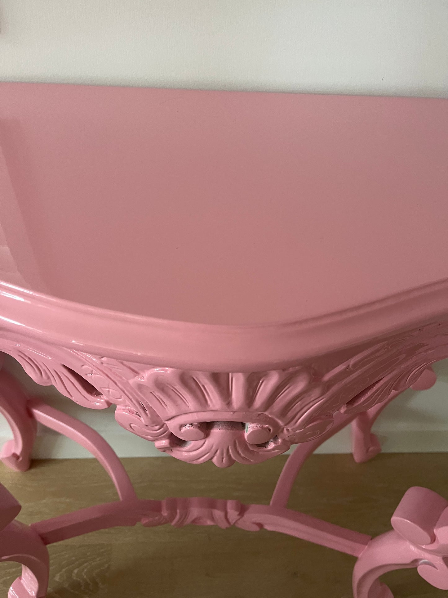 Gorgeous Pink Glossy Table