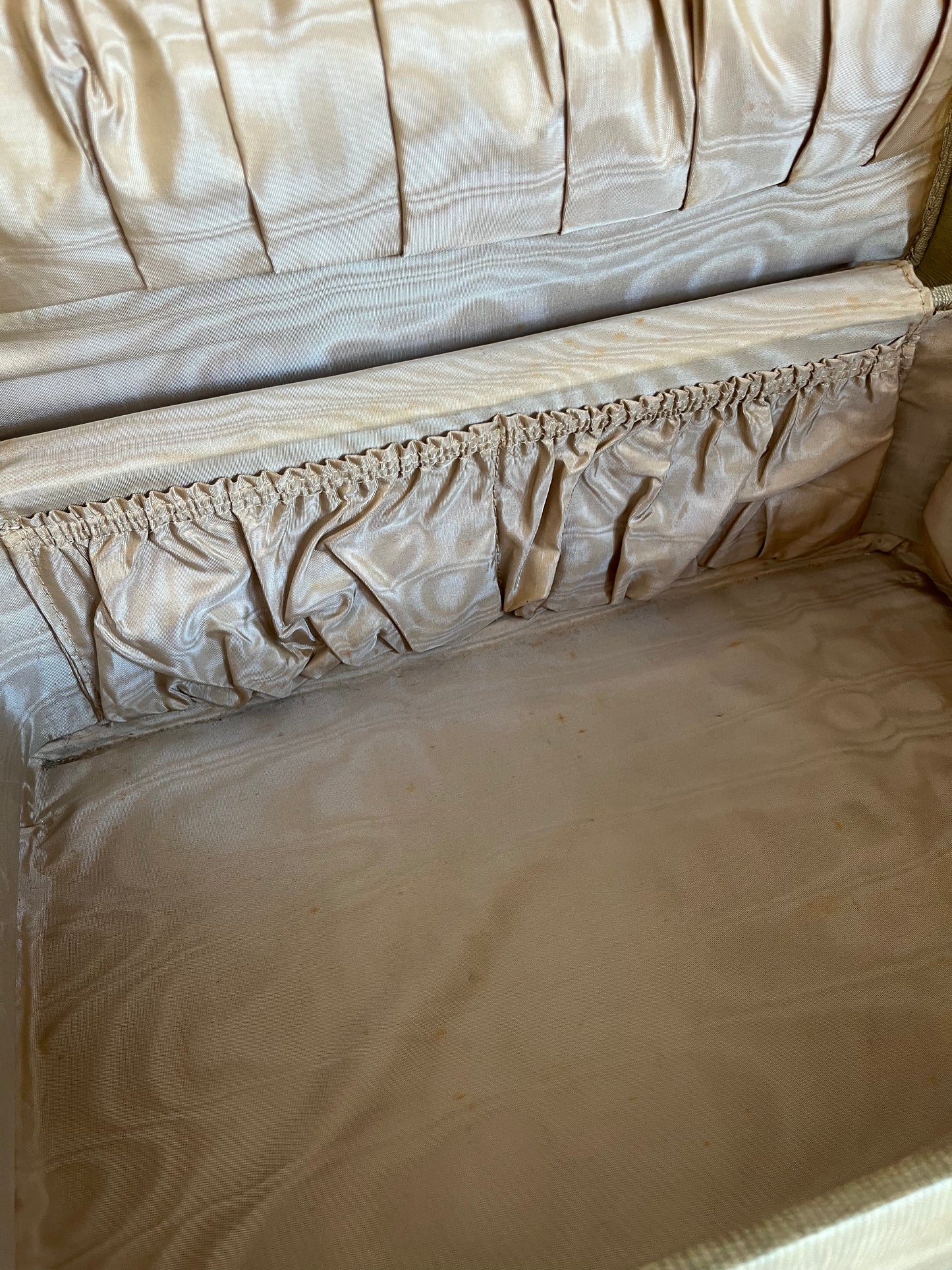 Vintage Suitcase Drawer Set