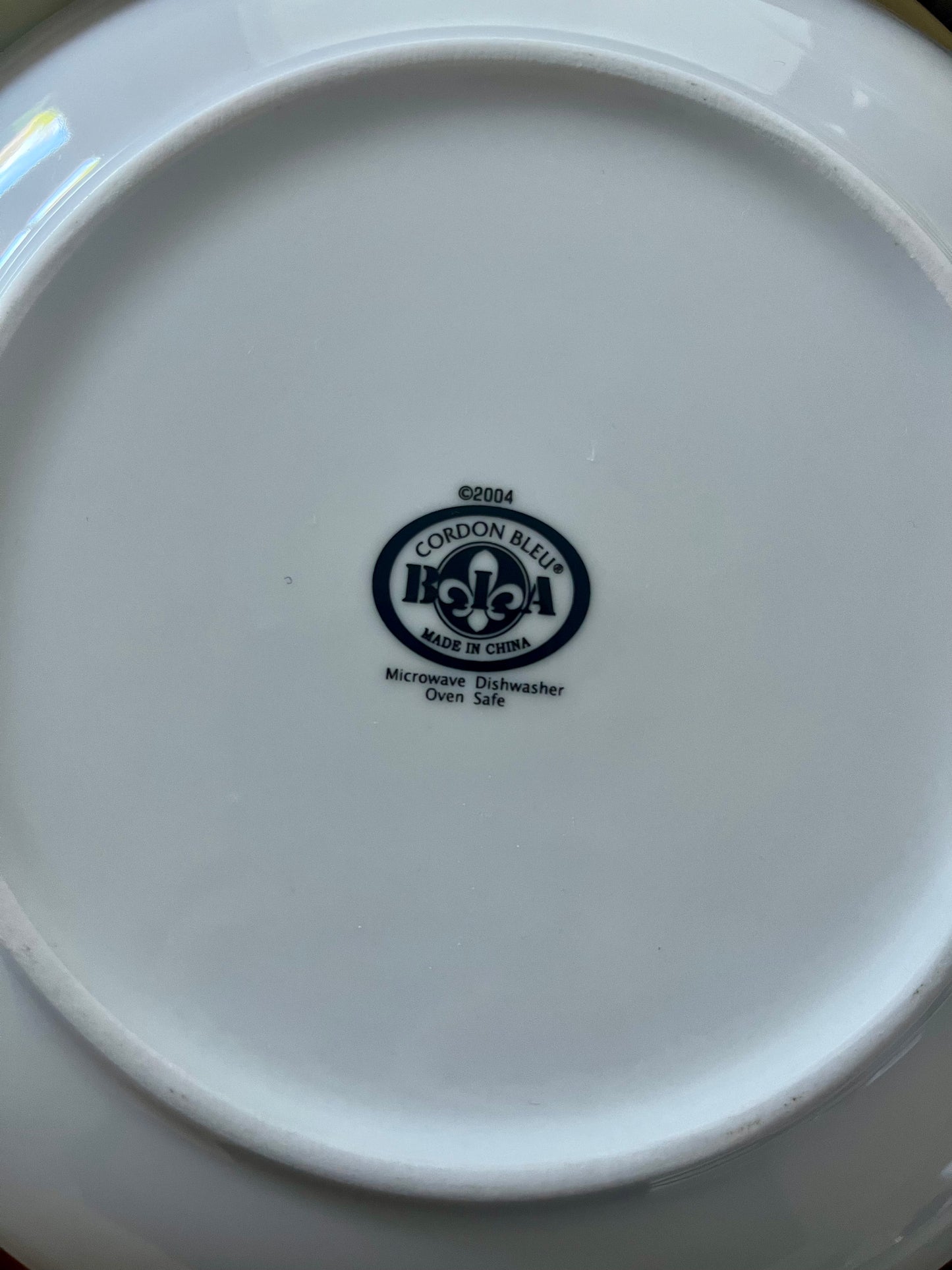 Fabulous Cheese Dome with Serving Plates