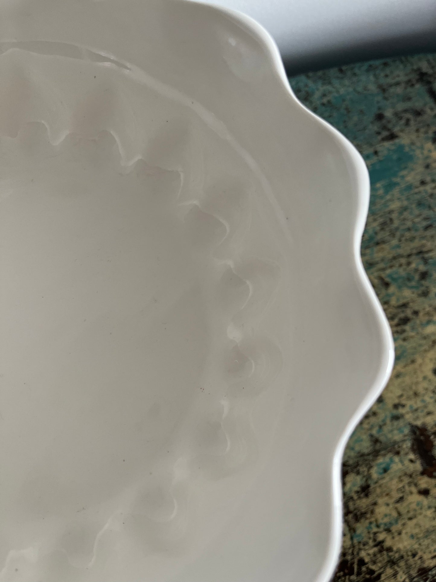 Rosanna White Bon Bon Footed Round Bowl