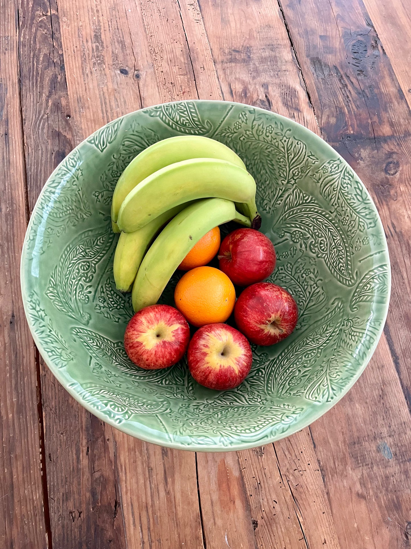 Beautiful Large Pottery Barn Footed Fruit/ Serving Bowl
