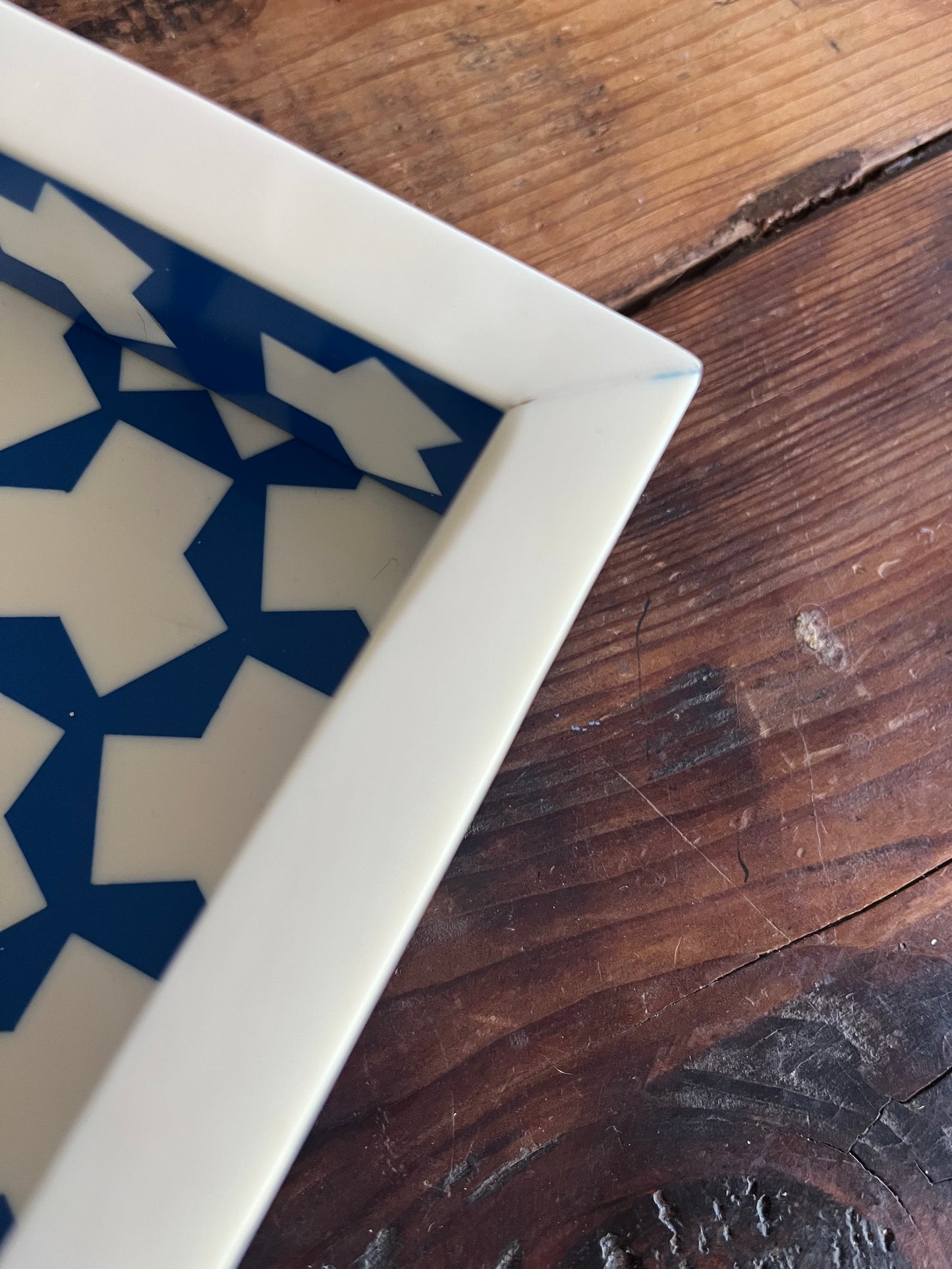 Beautiful Graphic Resin Inlay Tray