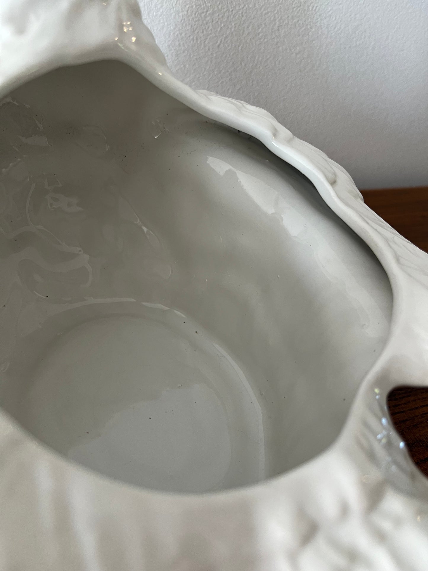 Beautiful Ceramic Swan Planter