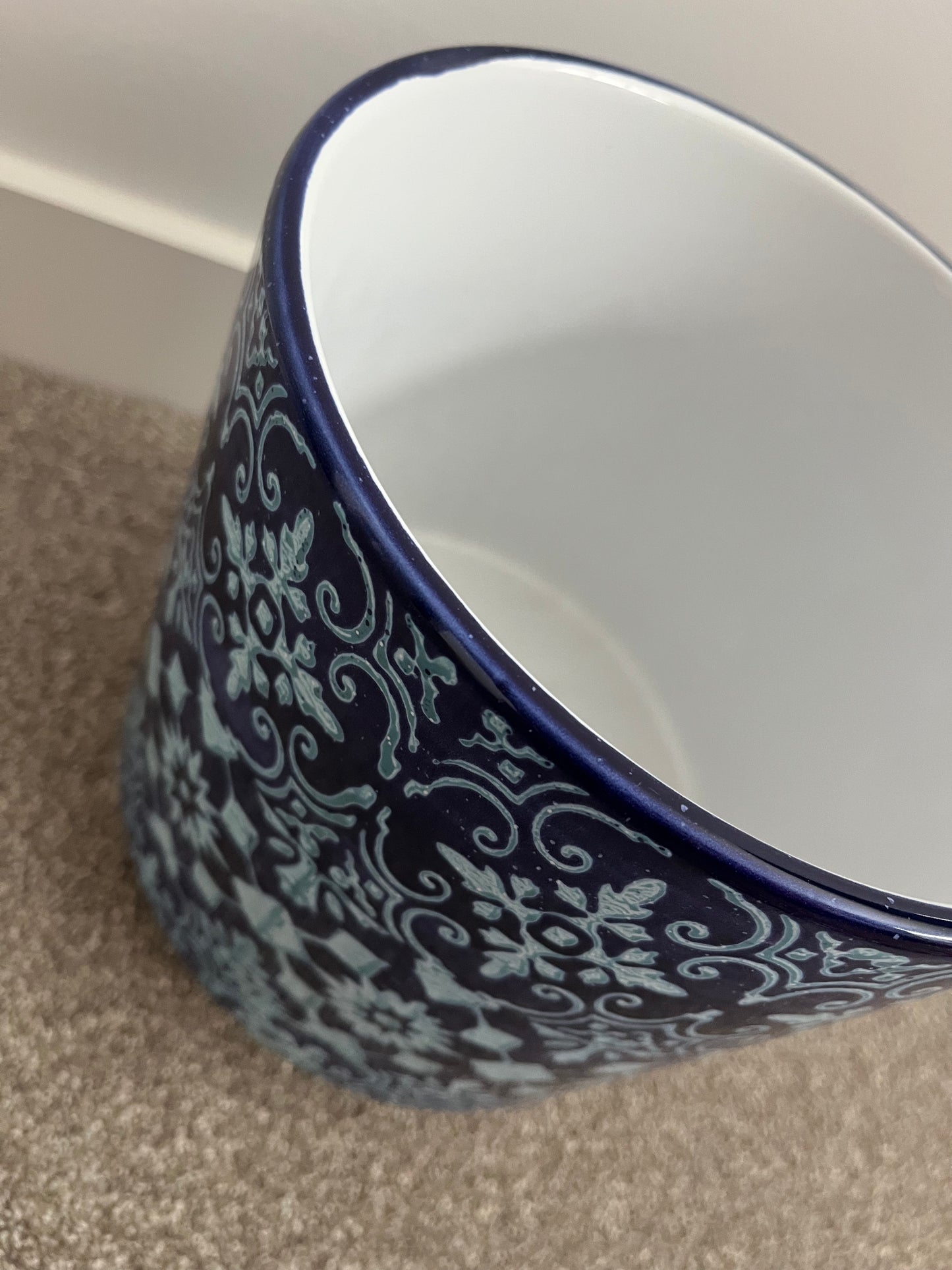 Pair of Pretty Planter Pots
