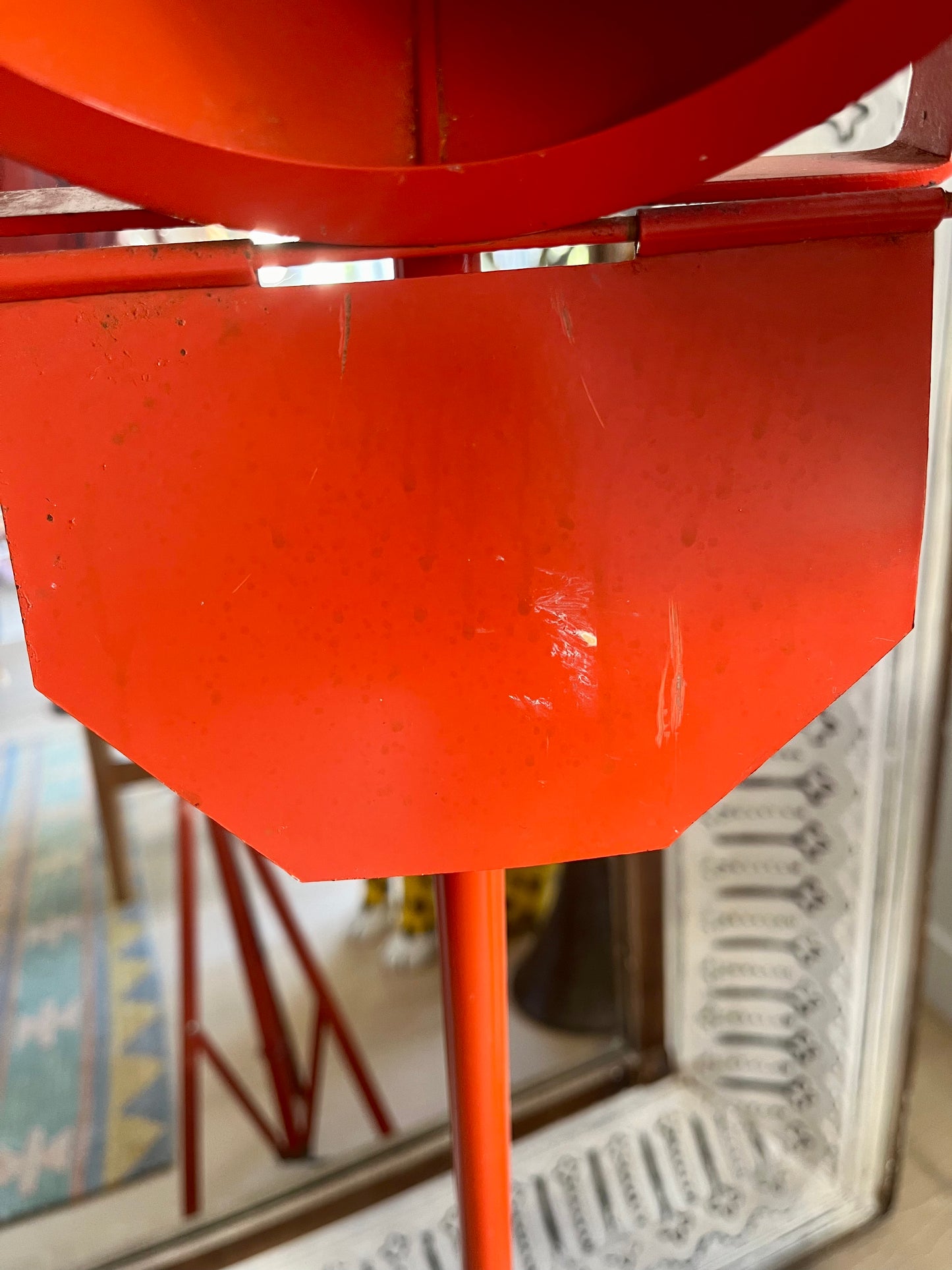 Retro Movie Tripod Lamp