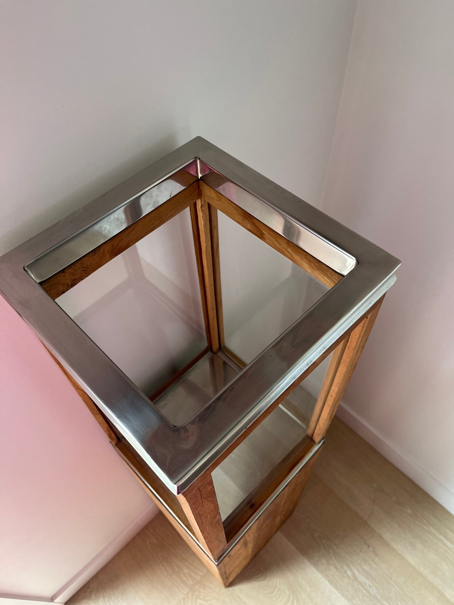 Wooden Pillar Display Stand with Naughty Gnome