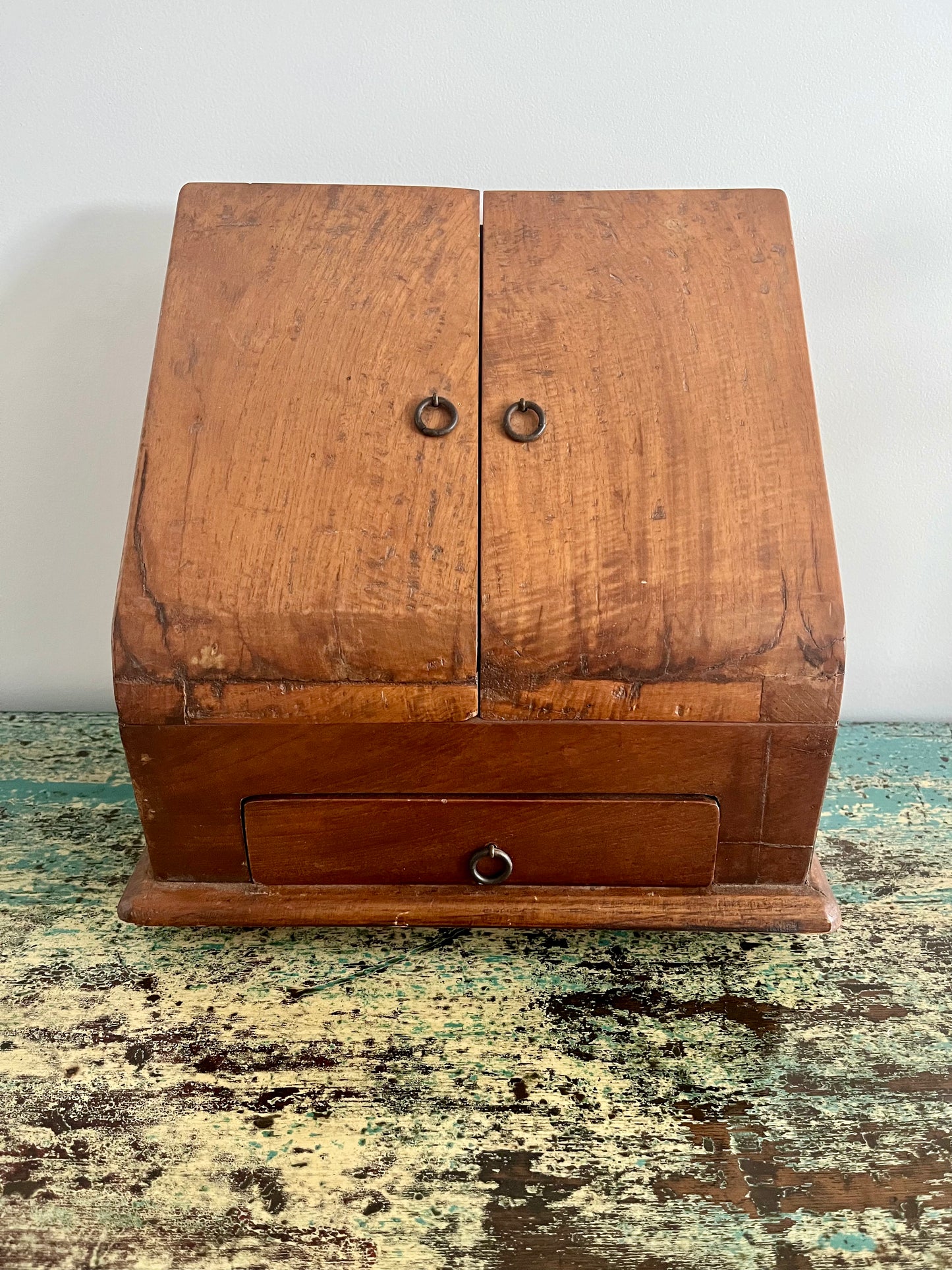 Vintage Desk Compendium