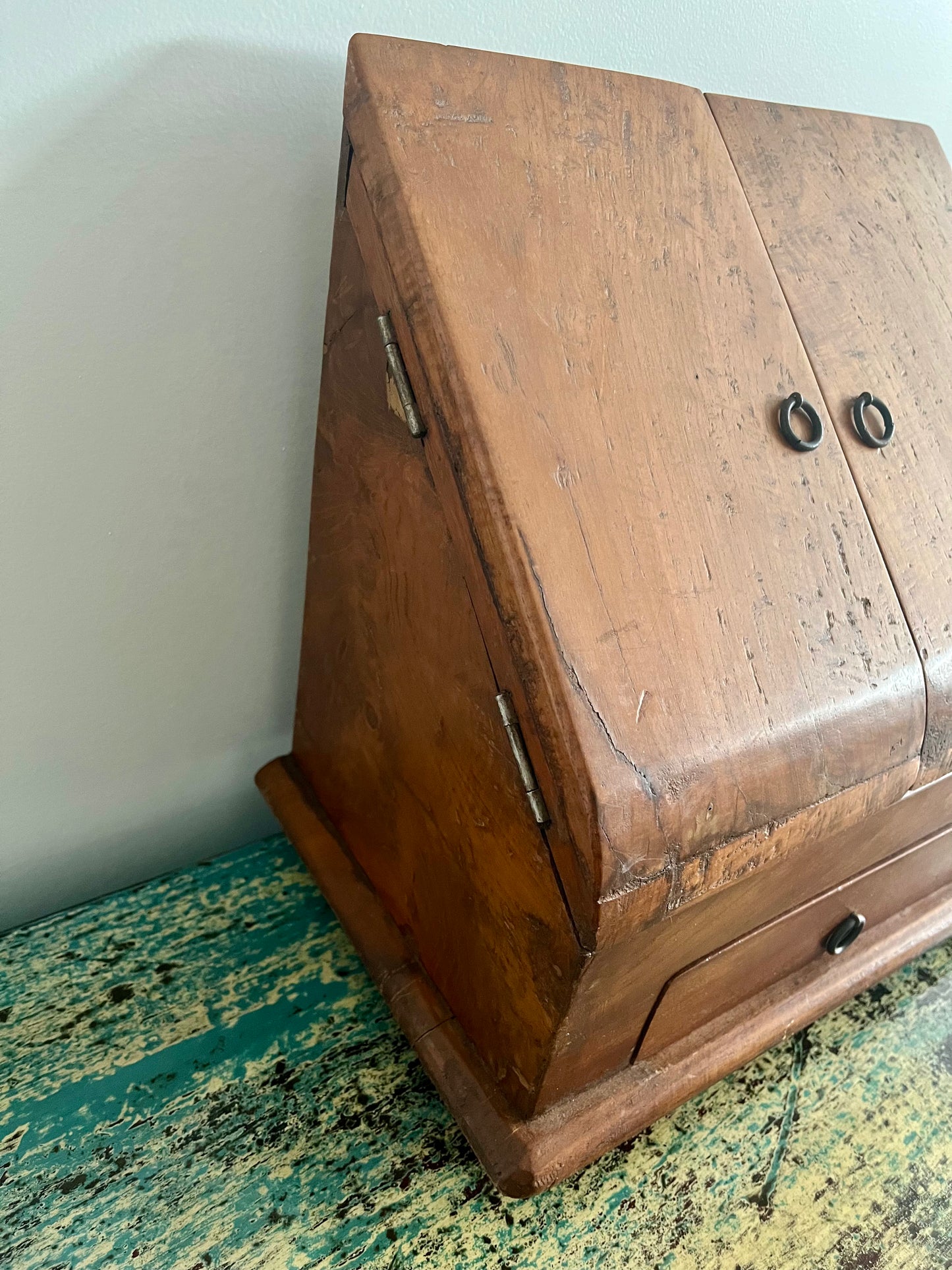 Vintage Desk Compendium