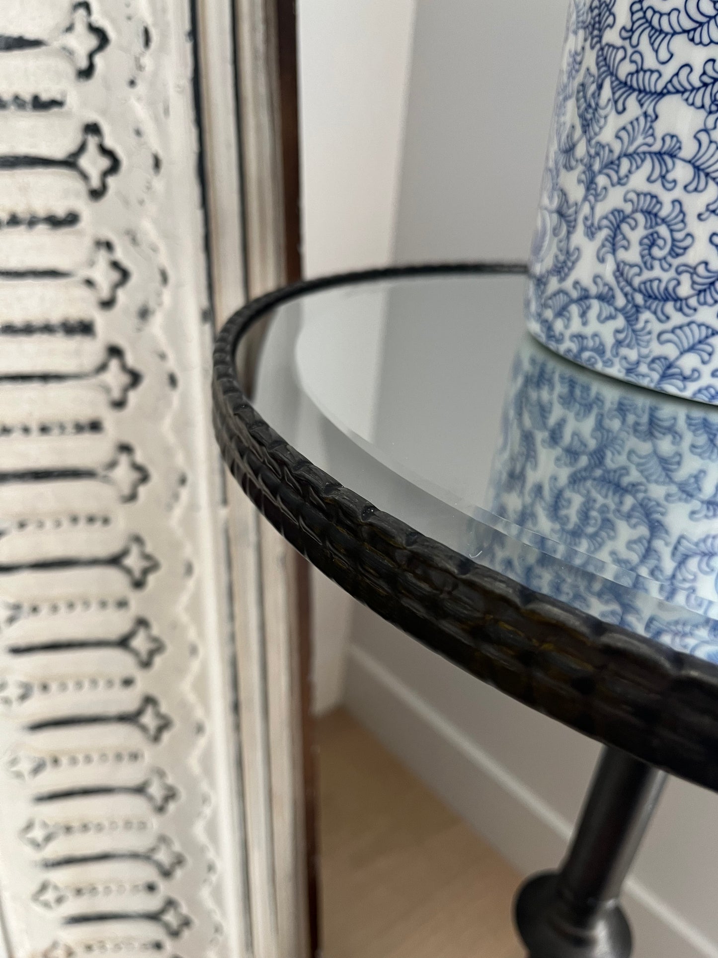 Elegant Early Settler Side Table with Stunning Shanghai Ceramic Jar