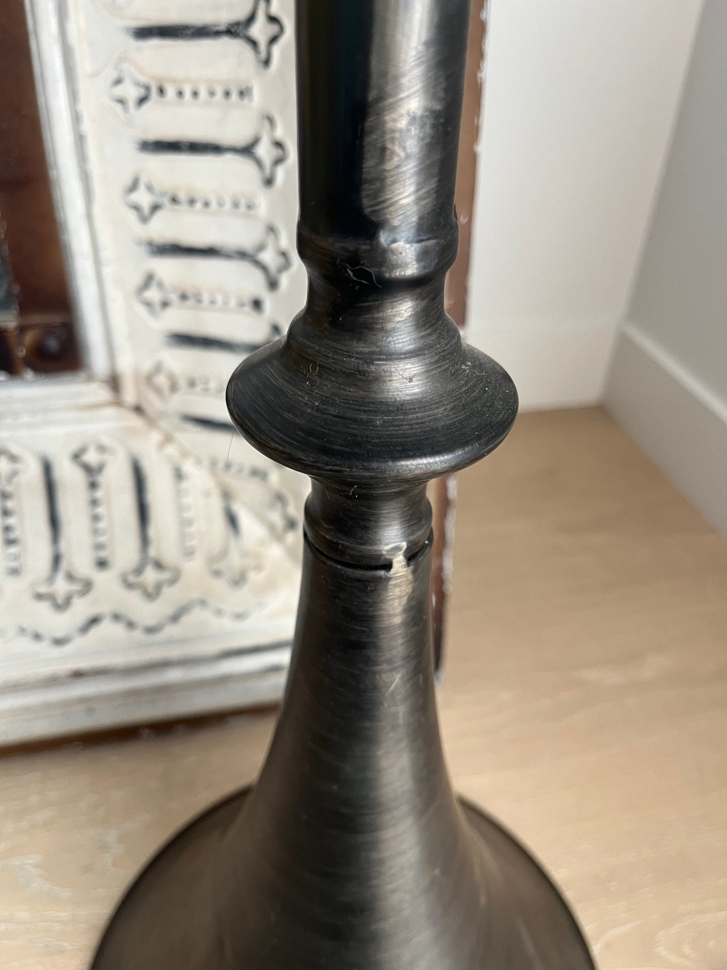 Elegant Early Settler Side Table with Stunning Shanghai Ceramic Jar