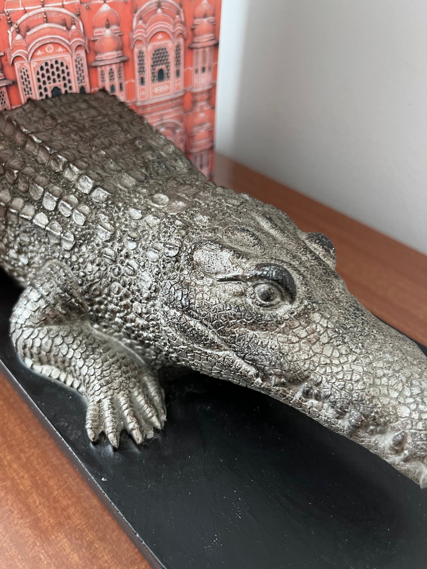 Crocodile Bookends