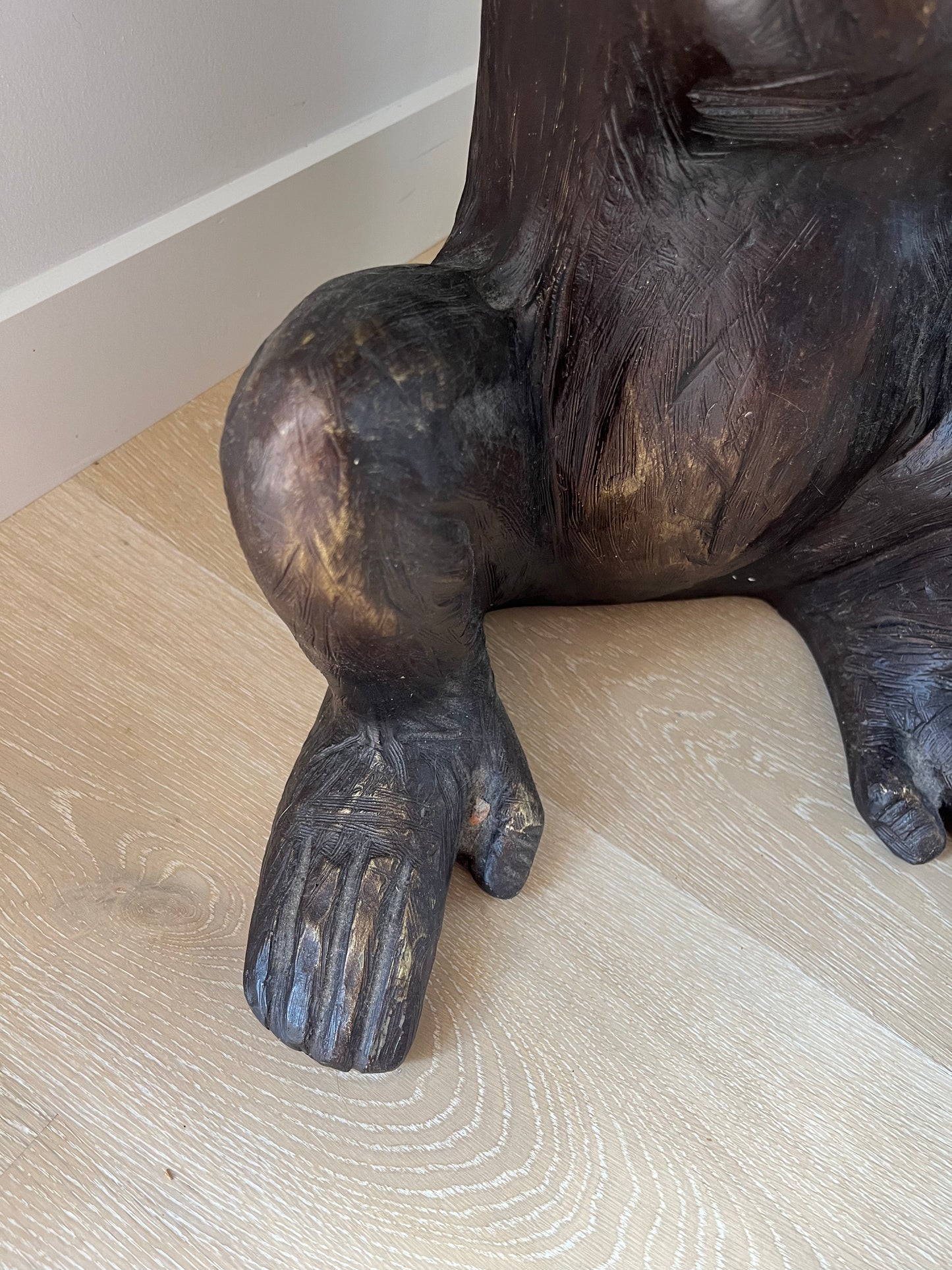 Monkey Pedestal Table
