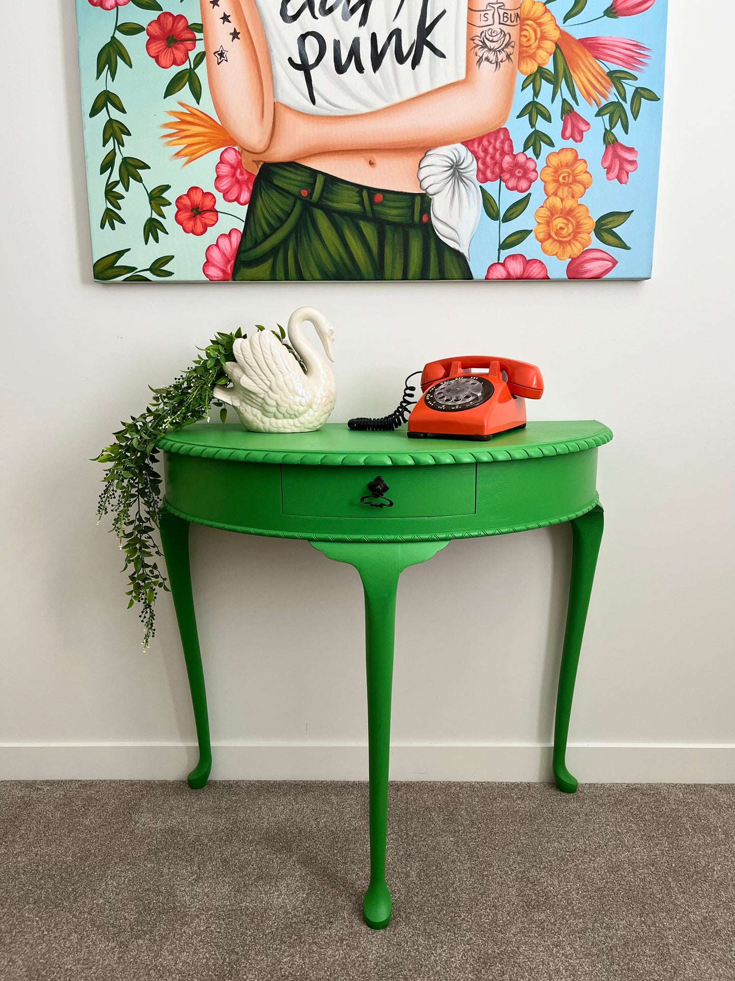 Gorgeous Green Hall Table