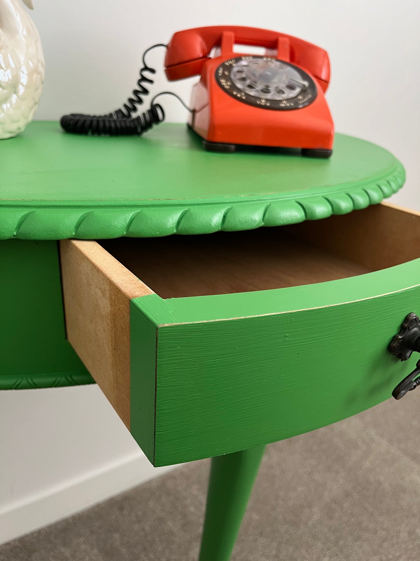 Gorgeous Green Hall Table