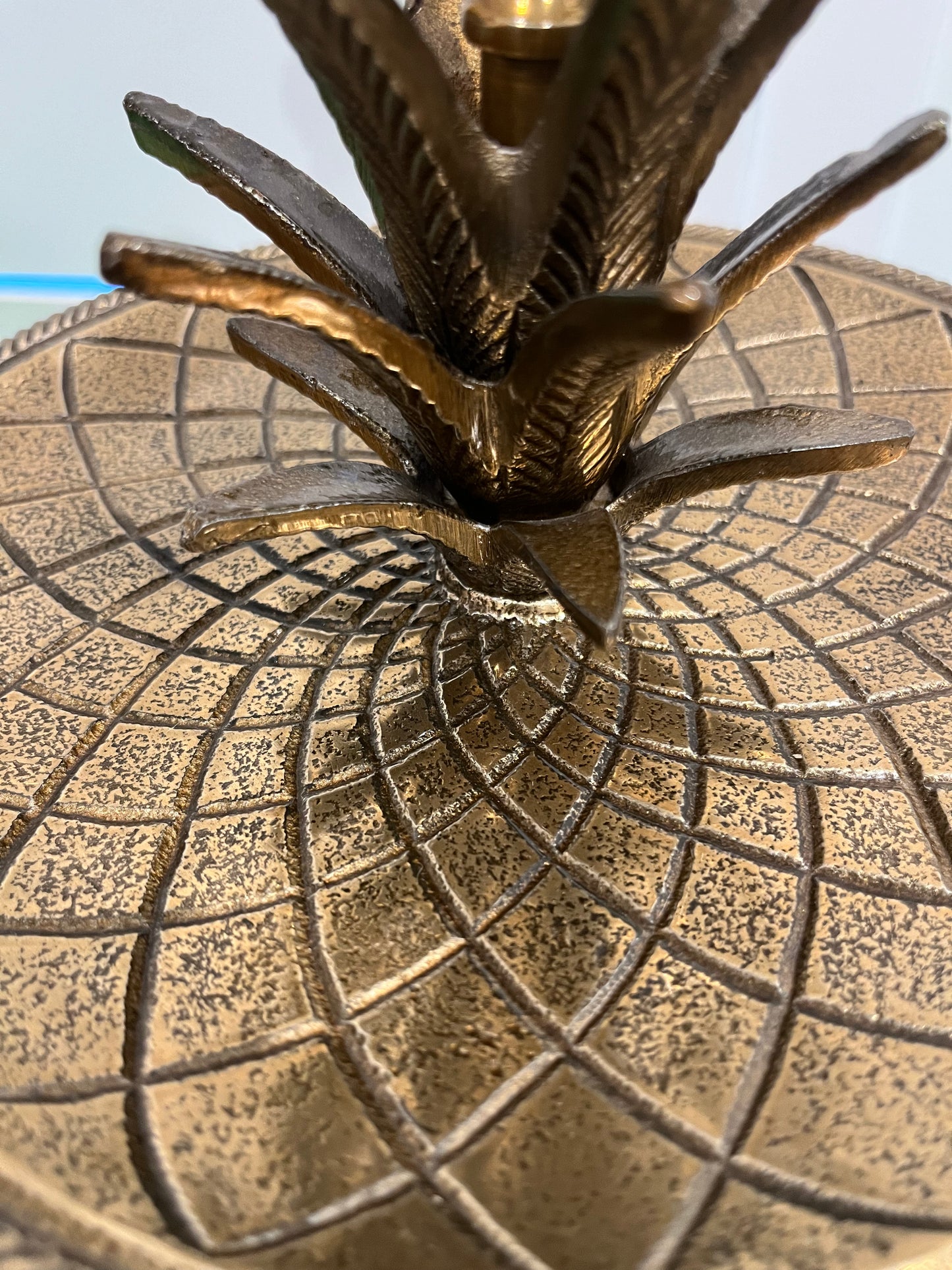 Nel Lusso Pineapple Cake Stand