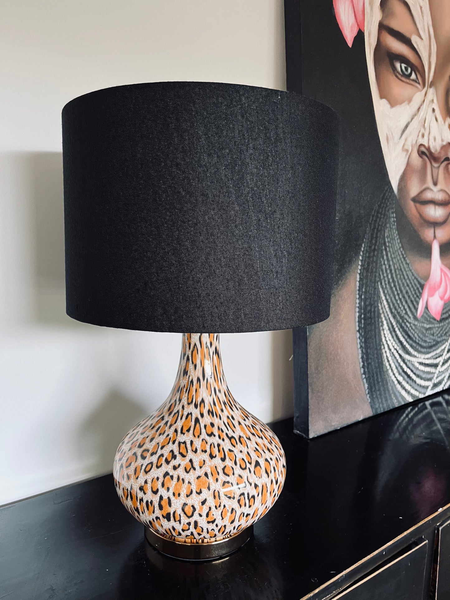 Lovely Le Forge Leopard Print Table Lamp