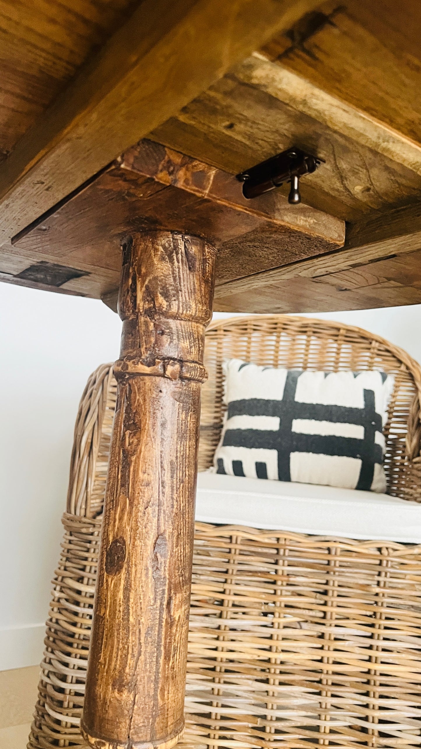 Beautiful Rustic Wicker & Wooden Dining Set