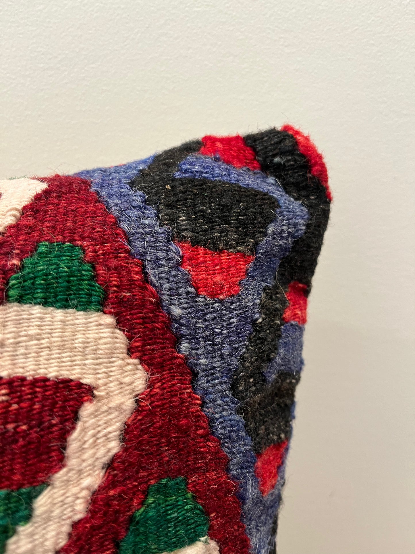 Gorgeous Pair of Kilim Cushions