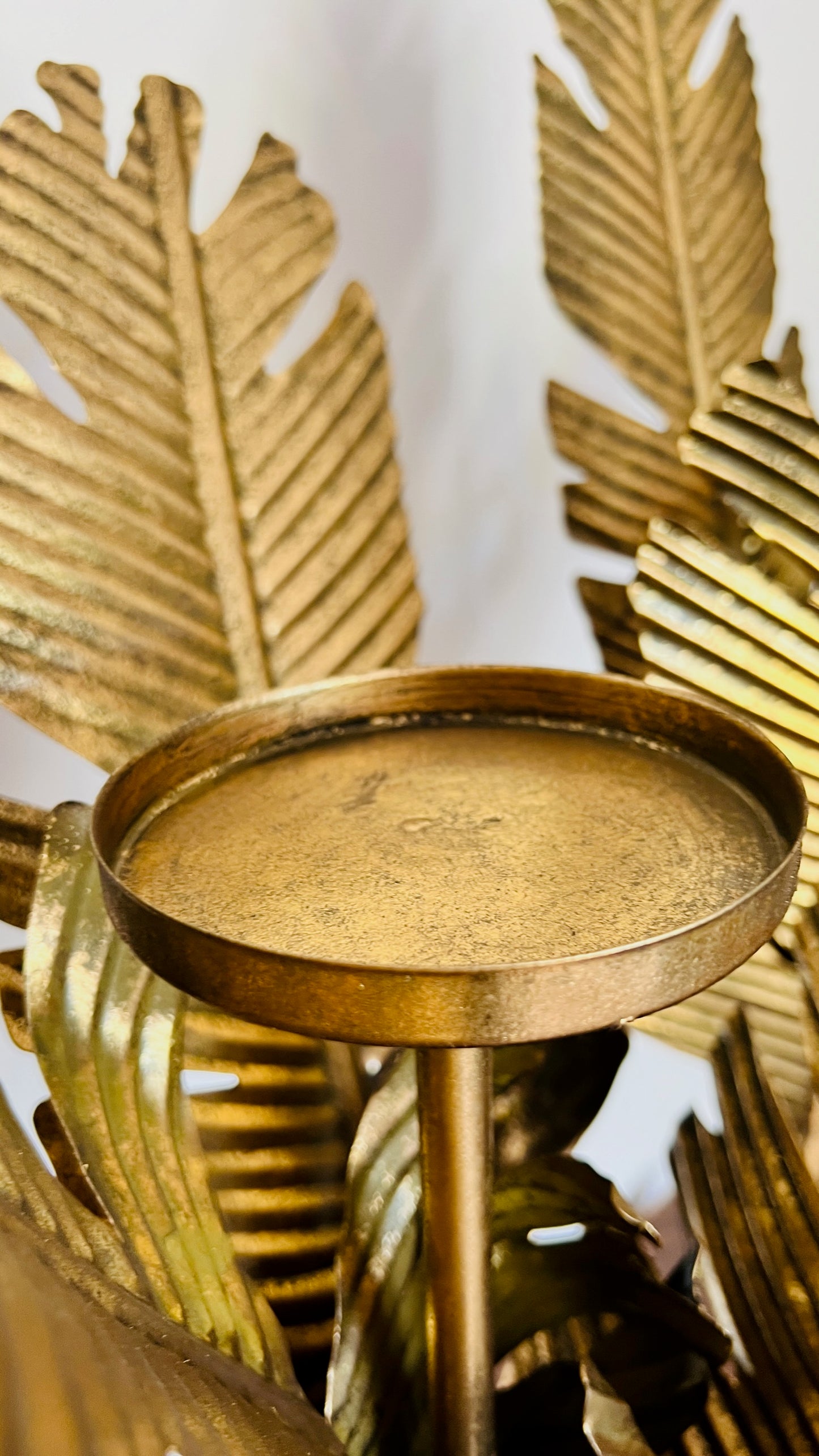 Beautiful Banana Leaf Candlestick Pair-Gold Metal