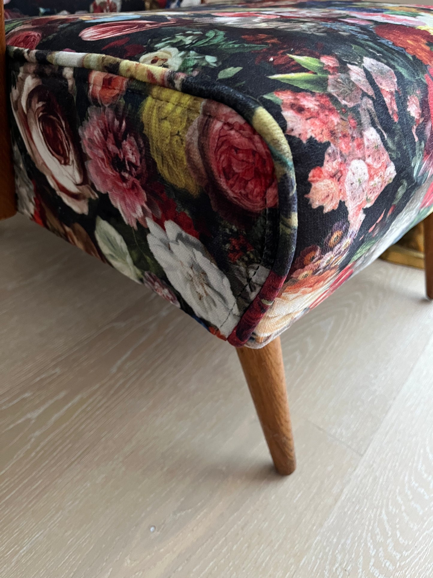 Stunning Mid Century Chair