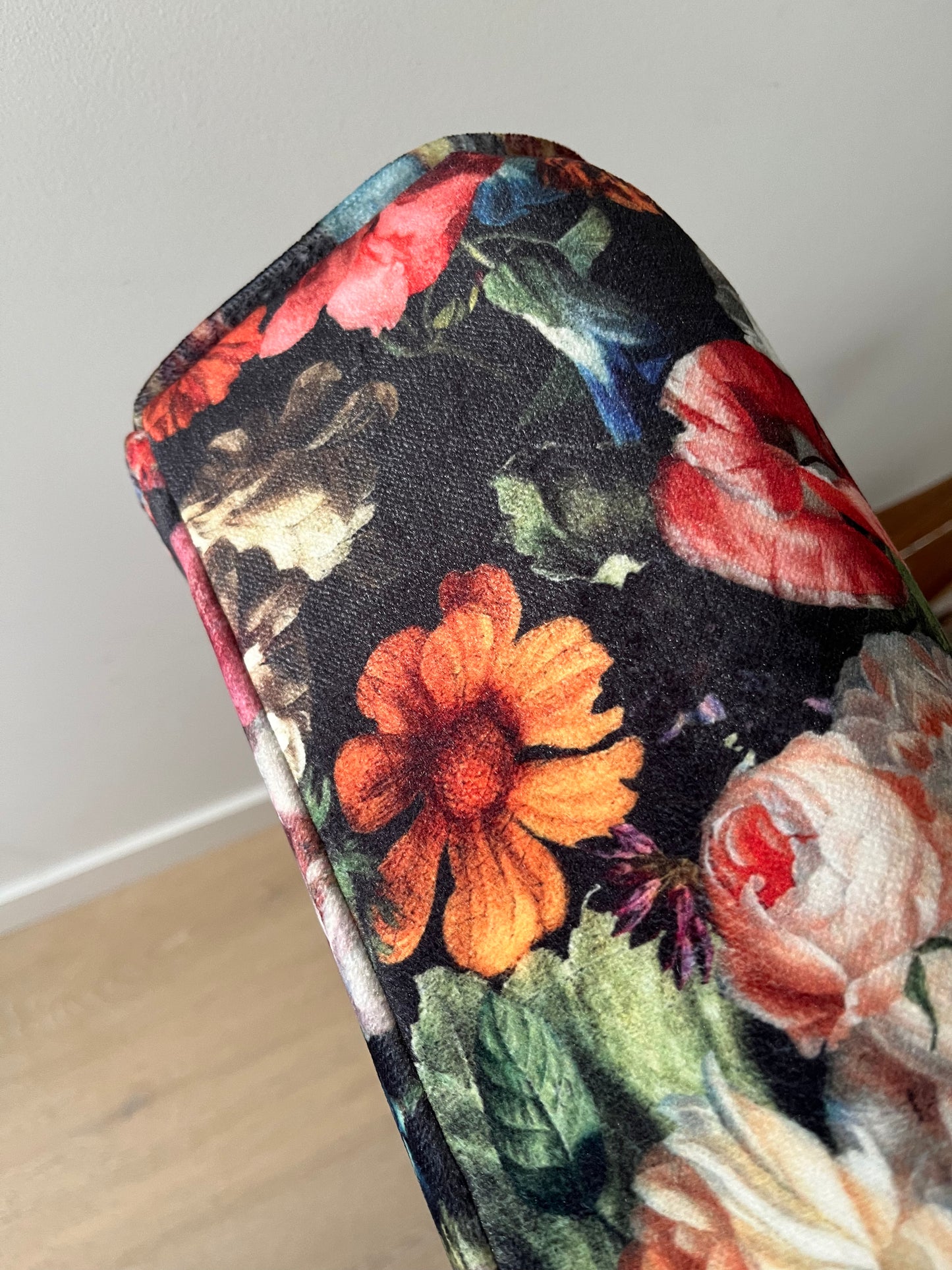 Stunning Mid Century Chair