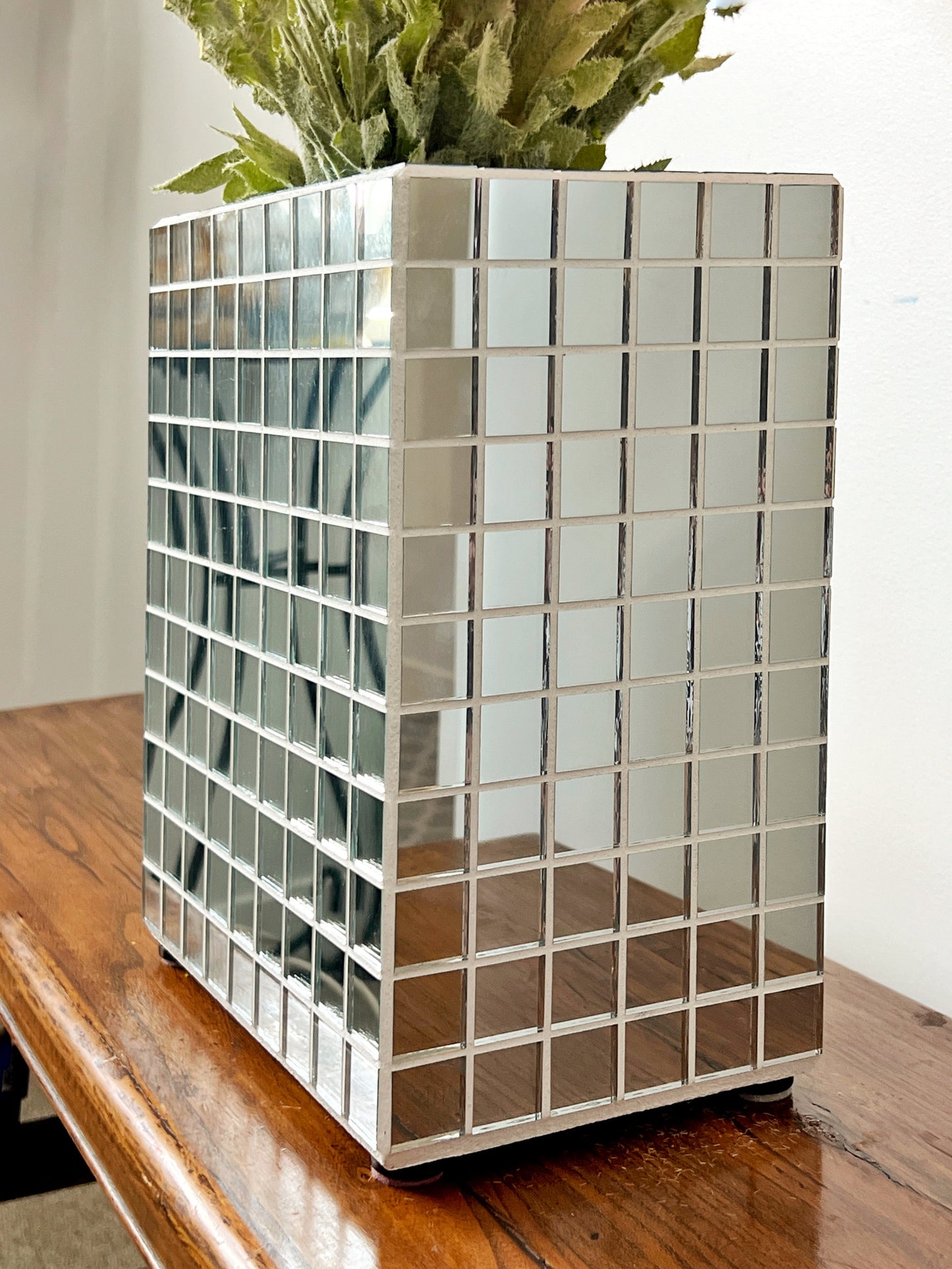 Gorgeous Mirror Tile Vase