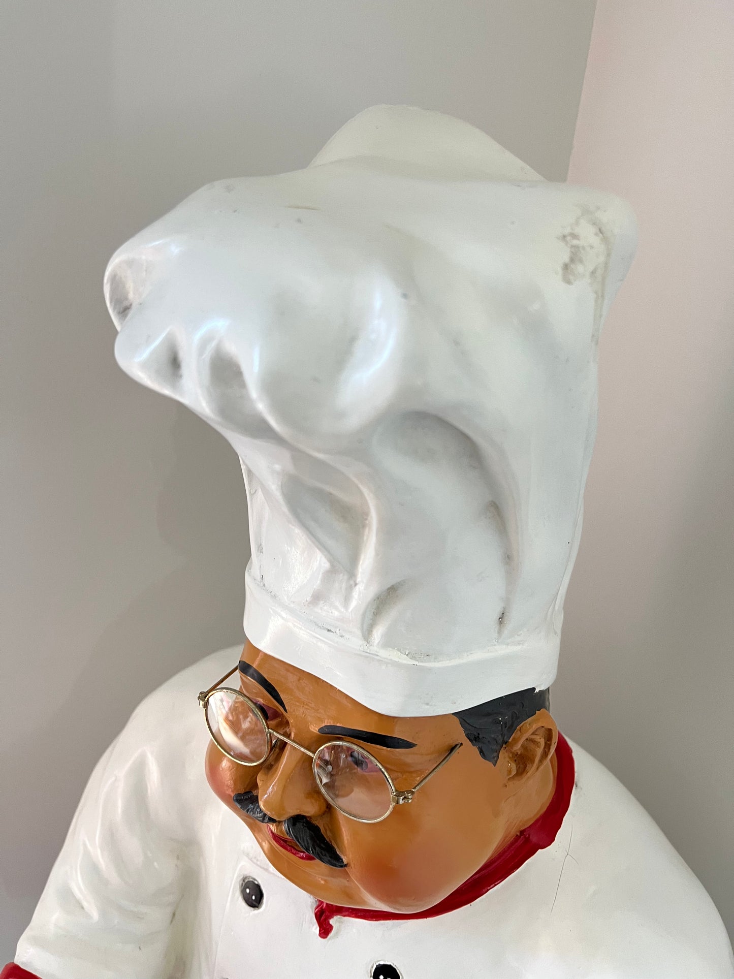 Retro Chef Statue