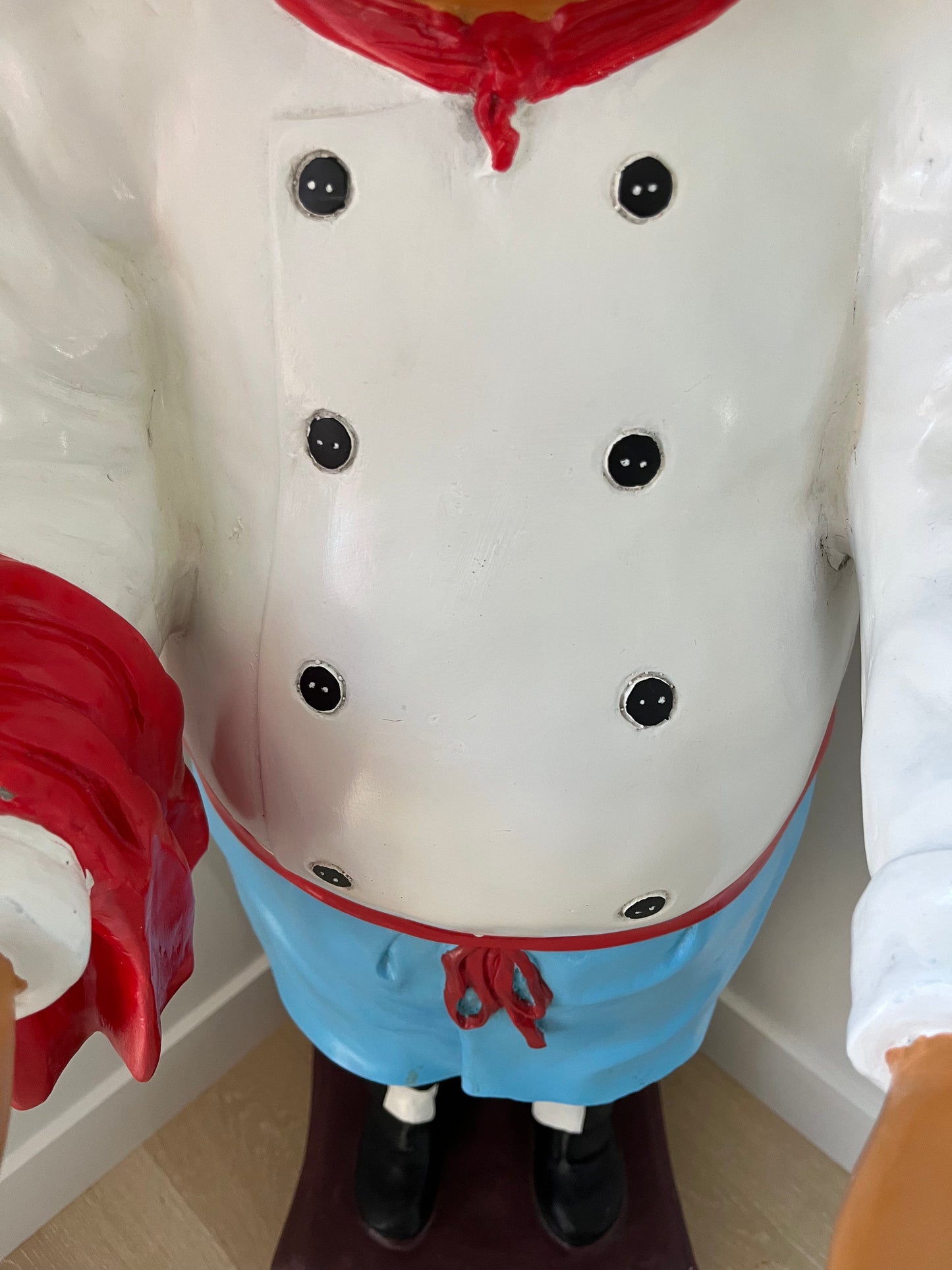 Retro Chef Statue