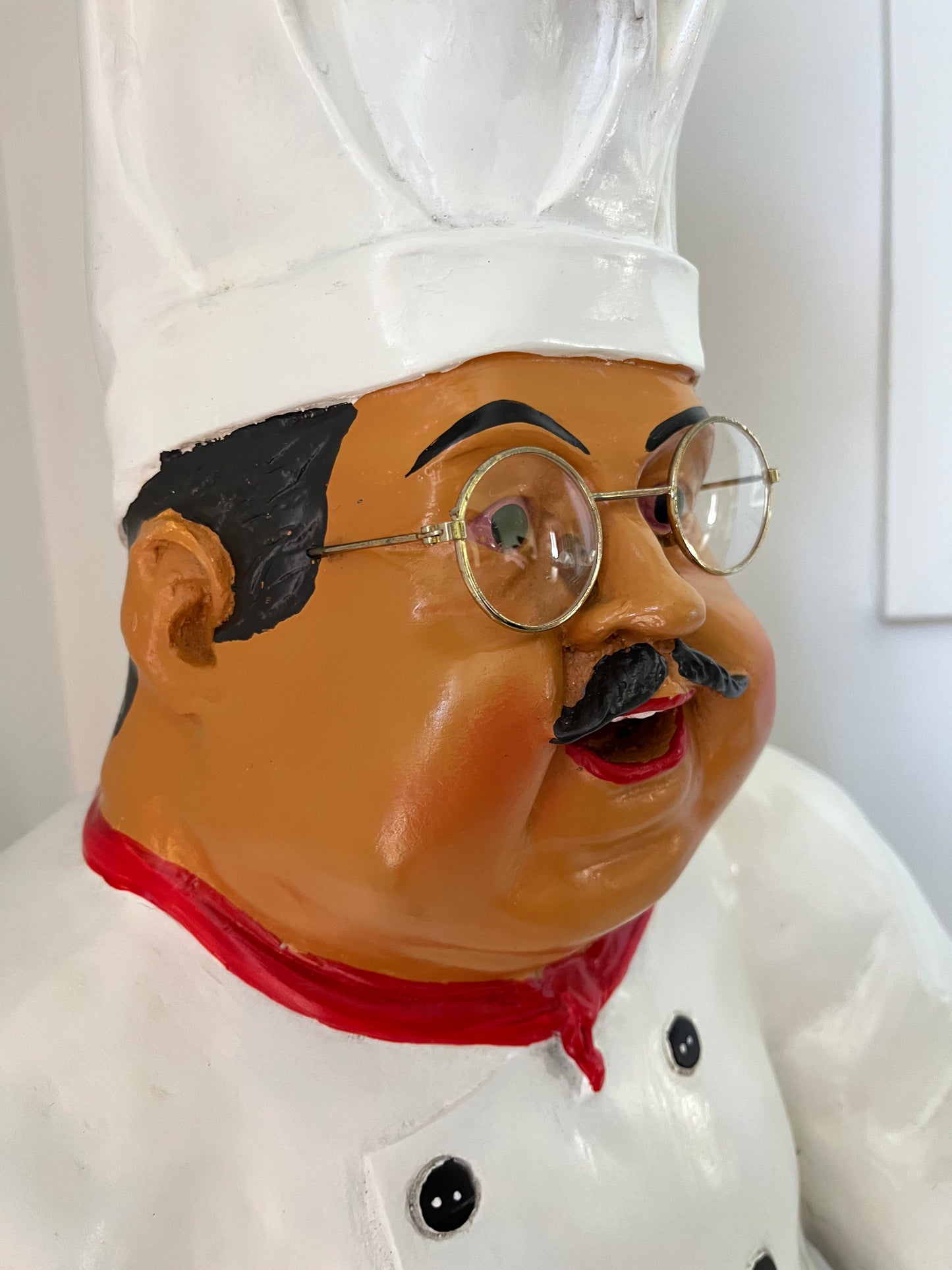 Retro Chef Statue