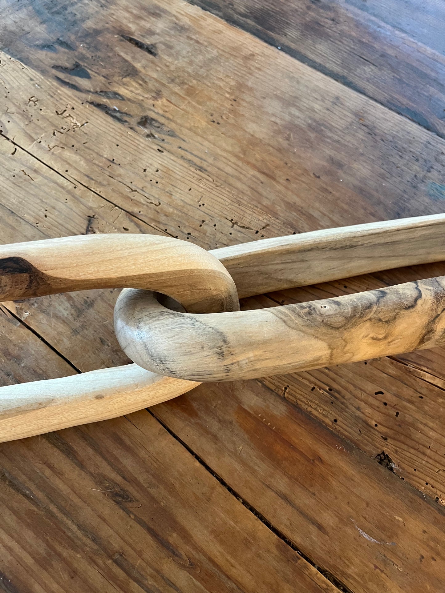 Wood Chain Link Decor