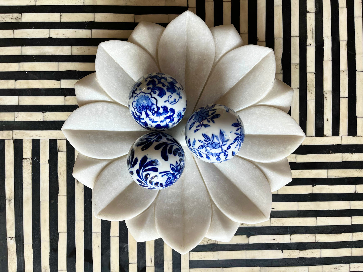 Gorgeous Marble Lotus Plate with Porcelain Balls