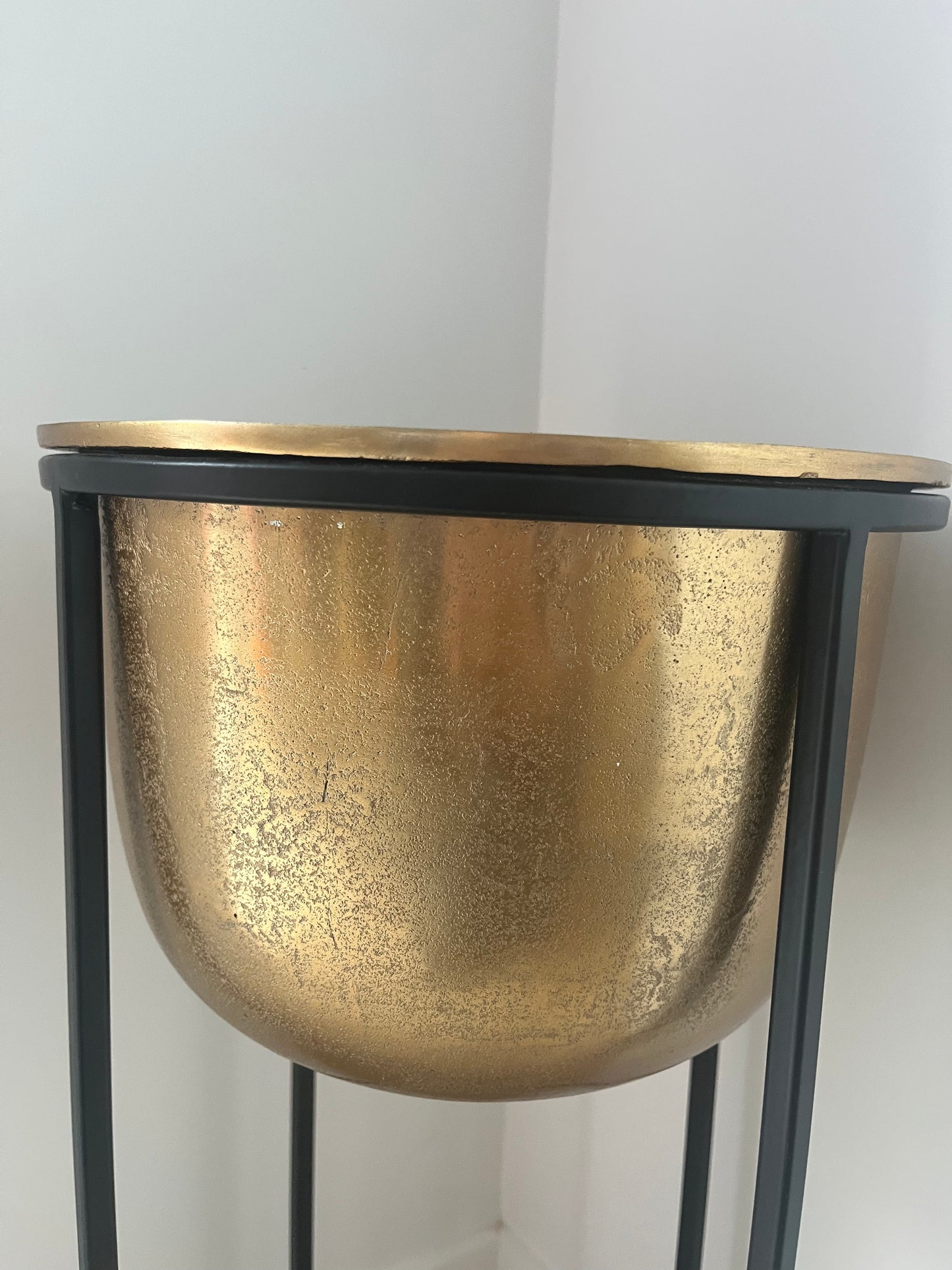 Stunning Trio of Standing Planters