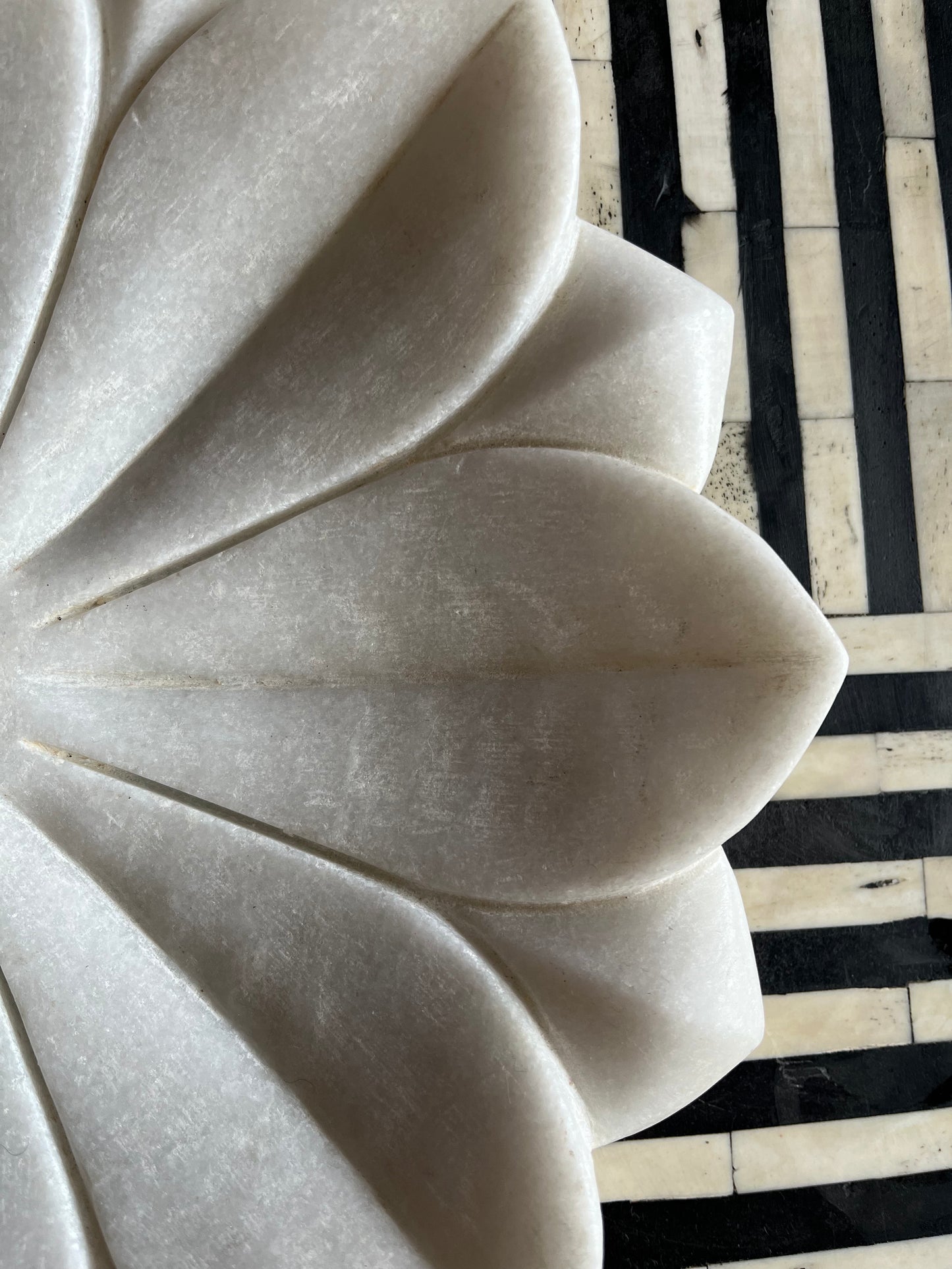 Gorgeous Marble Lotus Plate with Porcelain Balls