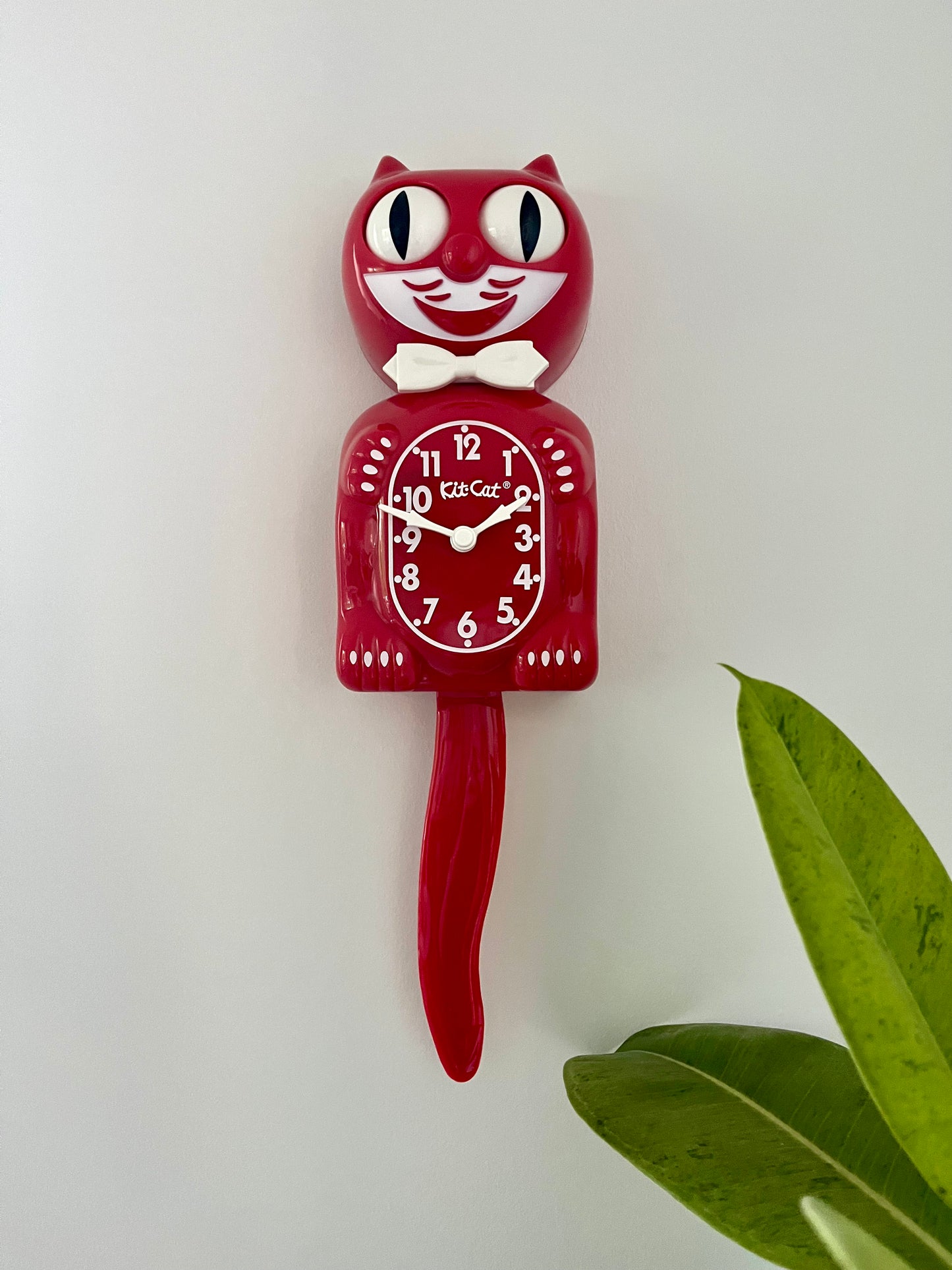 Classic Red Kit-Cat Klock