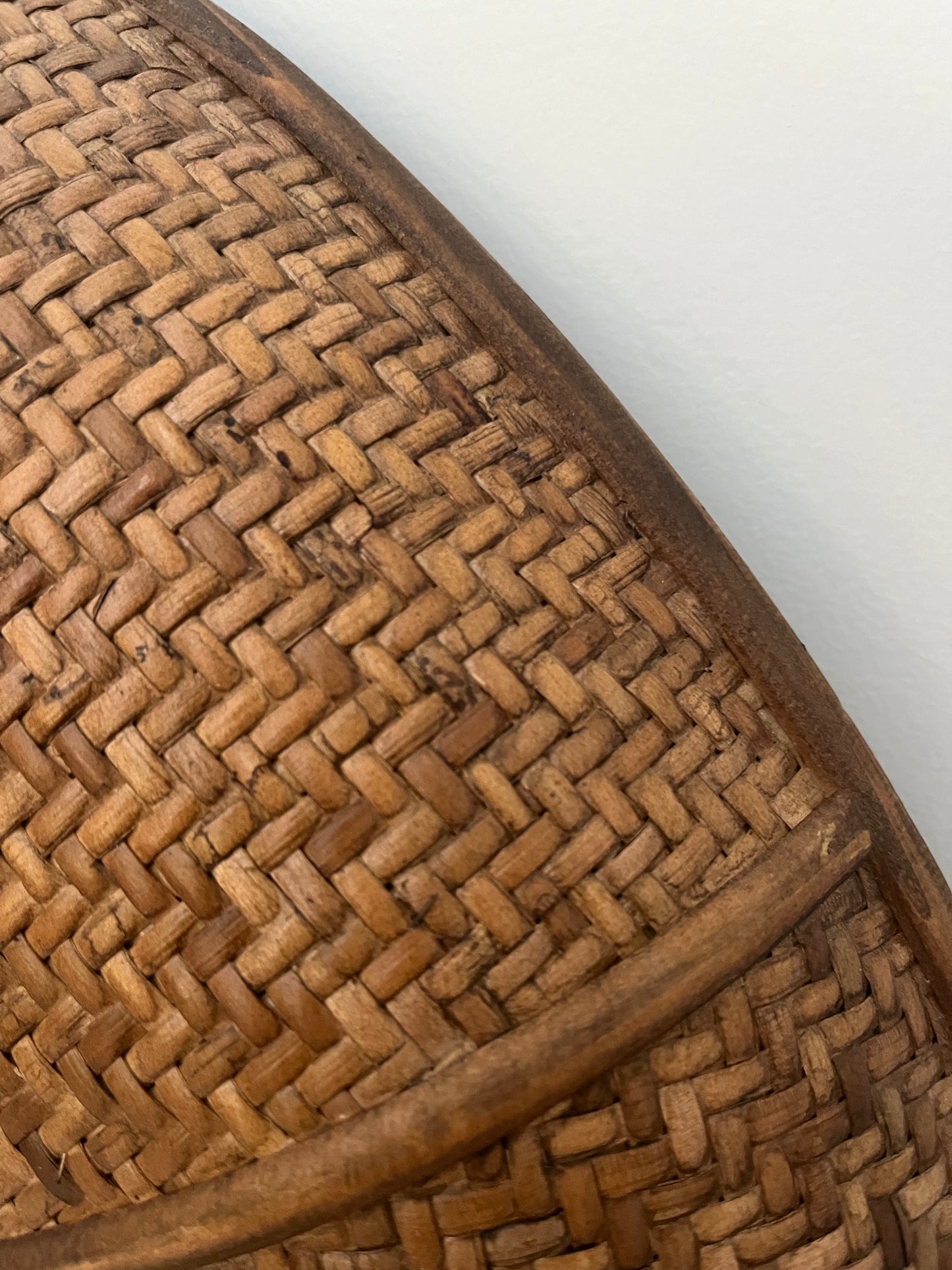 Beautiful Round Rattan Mirror