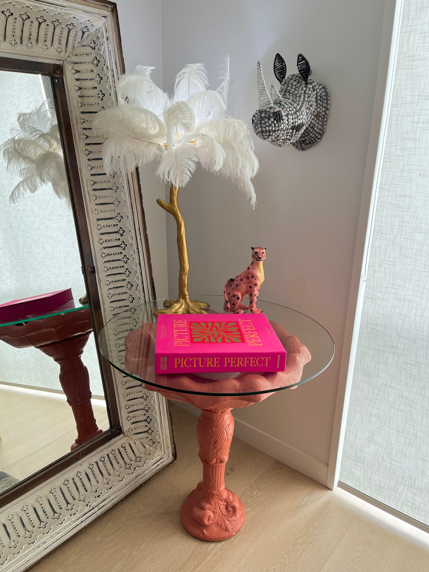 Gorgeous Feather Table Lamp