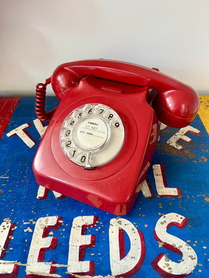 Red Retro Telephone