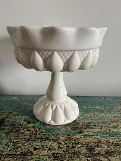 Rosanna White Bon Bon Footed Round Bowl