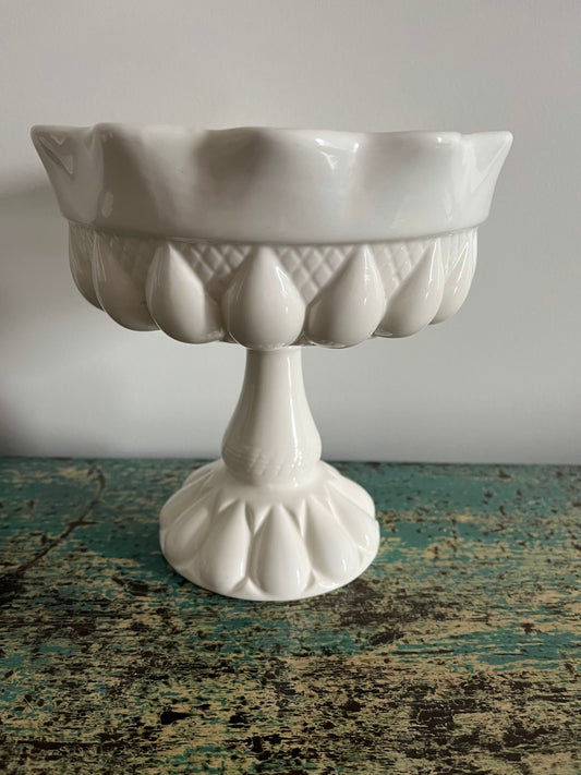 Rosanna White Bon Bon Footed Round Bowl