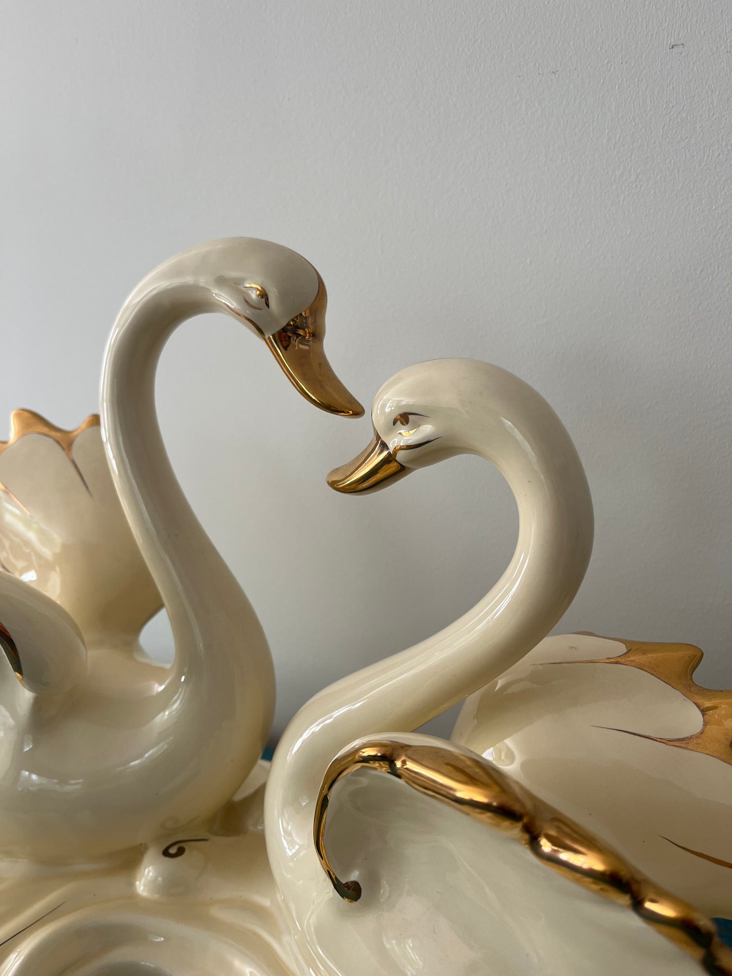 Large Vintage Porcelain Double Swan Figurine Centerpiece