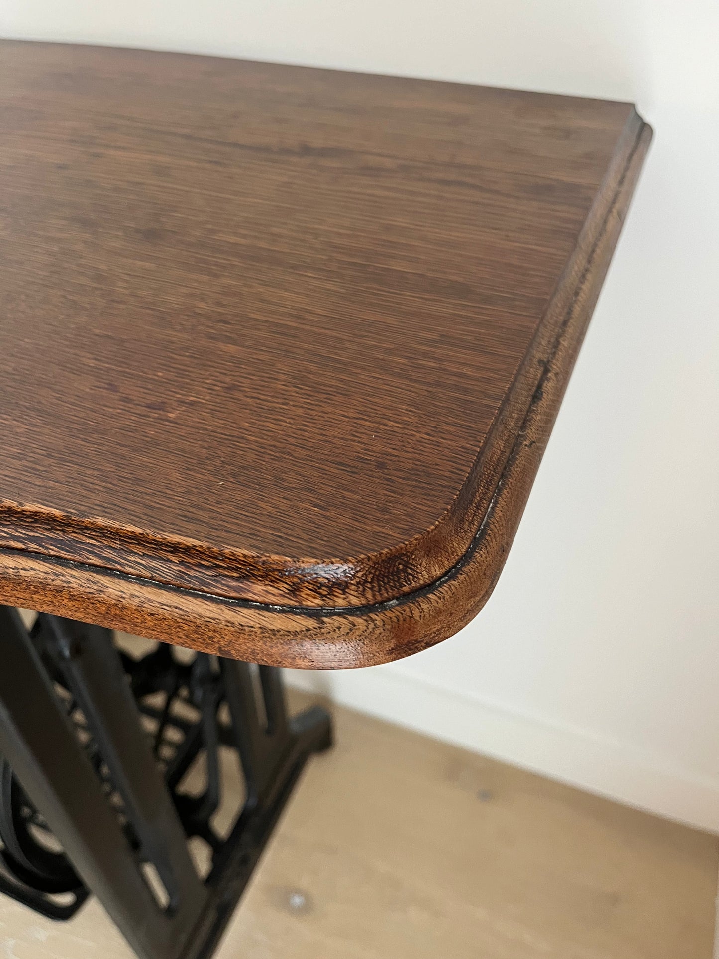 Vintage Singer Sewing Machine Table