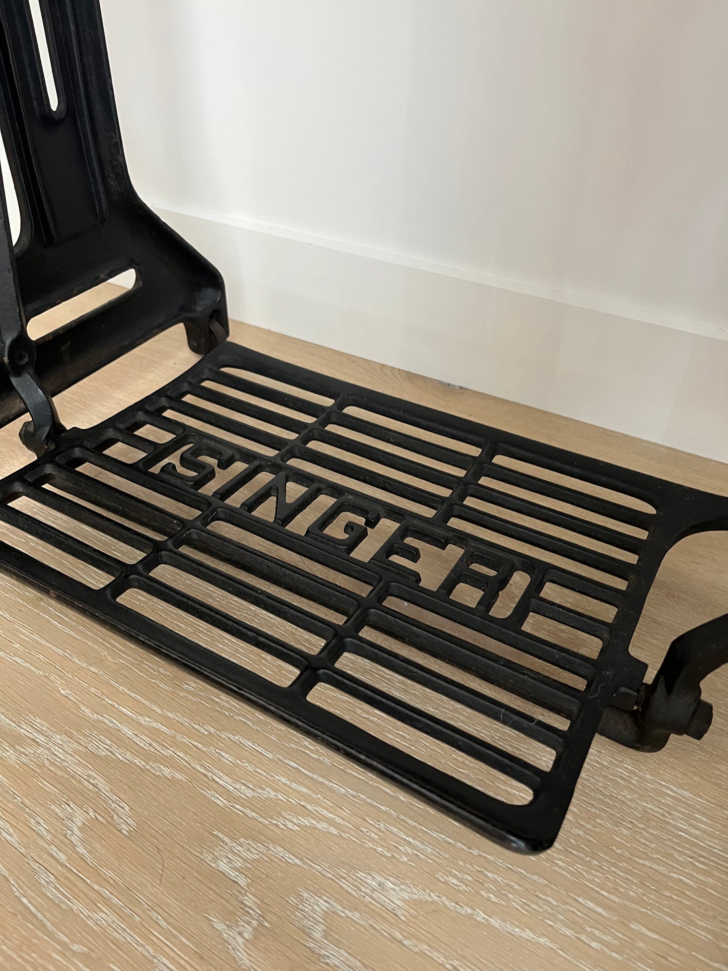 Vintage Singer Sewing Machine Table