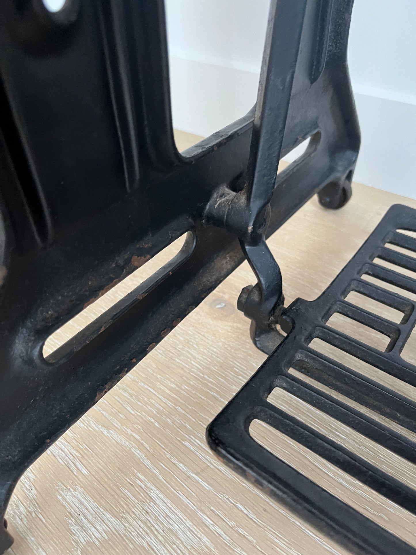 Vintage Singer Sewing Machine Table