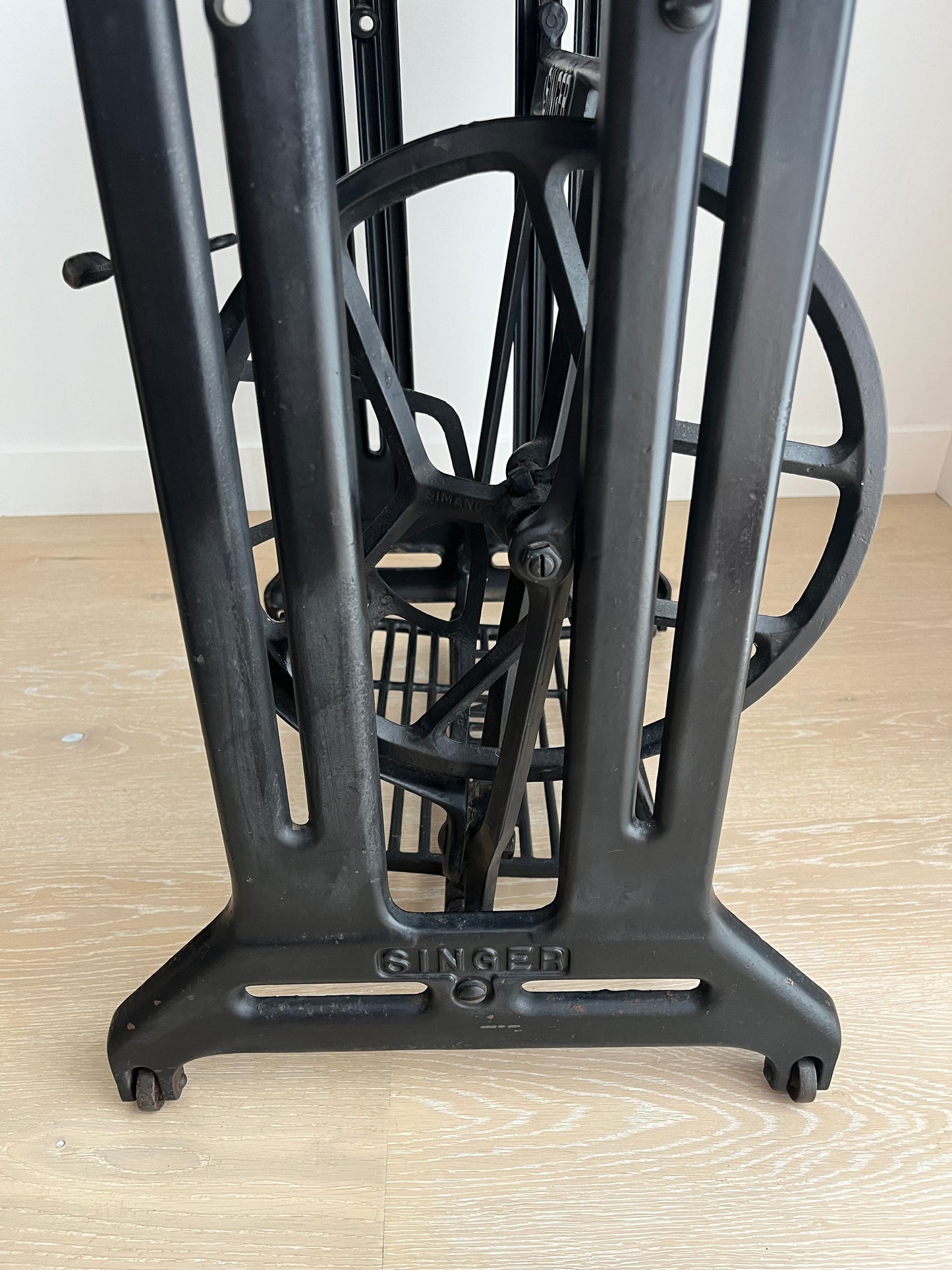 Vintage Singer Sewing Machine Table