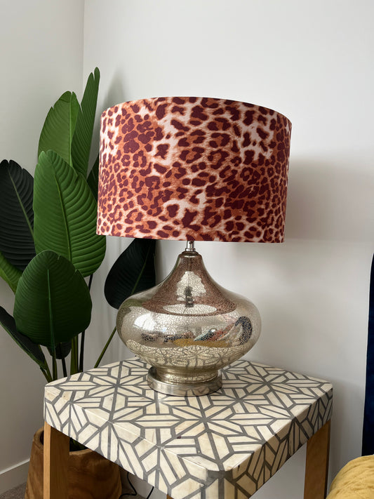 Striking Table Lamp