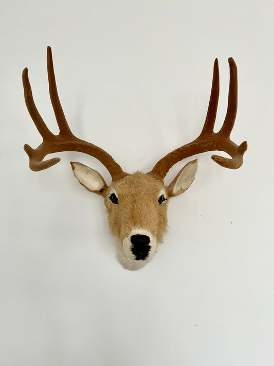Cute Deer Head Wall Decor